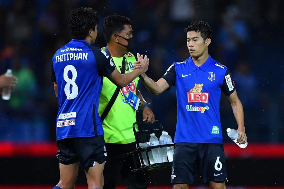 สารัช อยู่เย็น