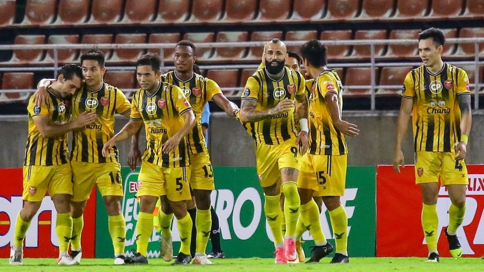 ทรู แบงค็อก - โปลิศ เทโร