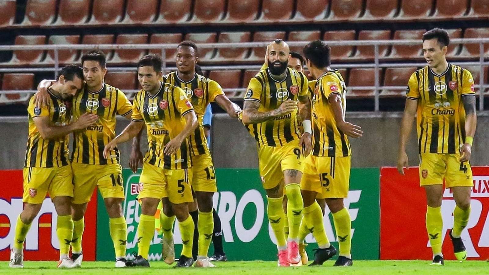 ทรู แบงค็อก - โปลิศ เทโร