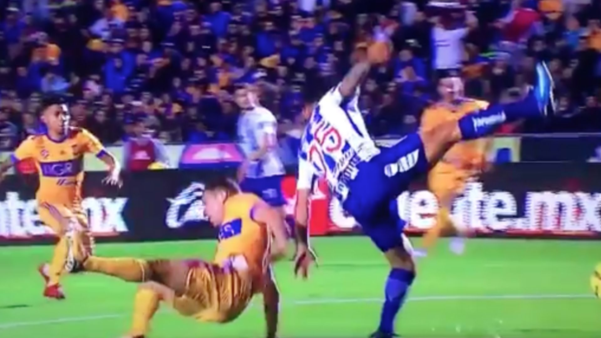 Víctor Guzmán lesión