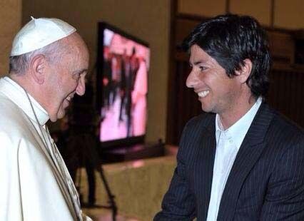 Jaime Valdés saluda al Papa Francisco.