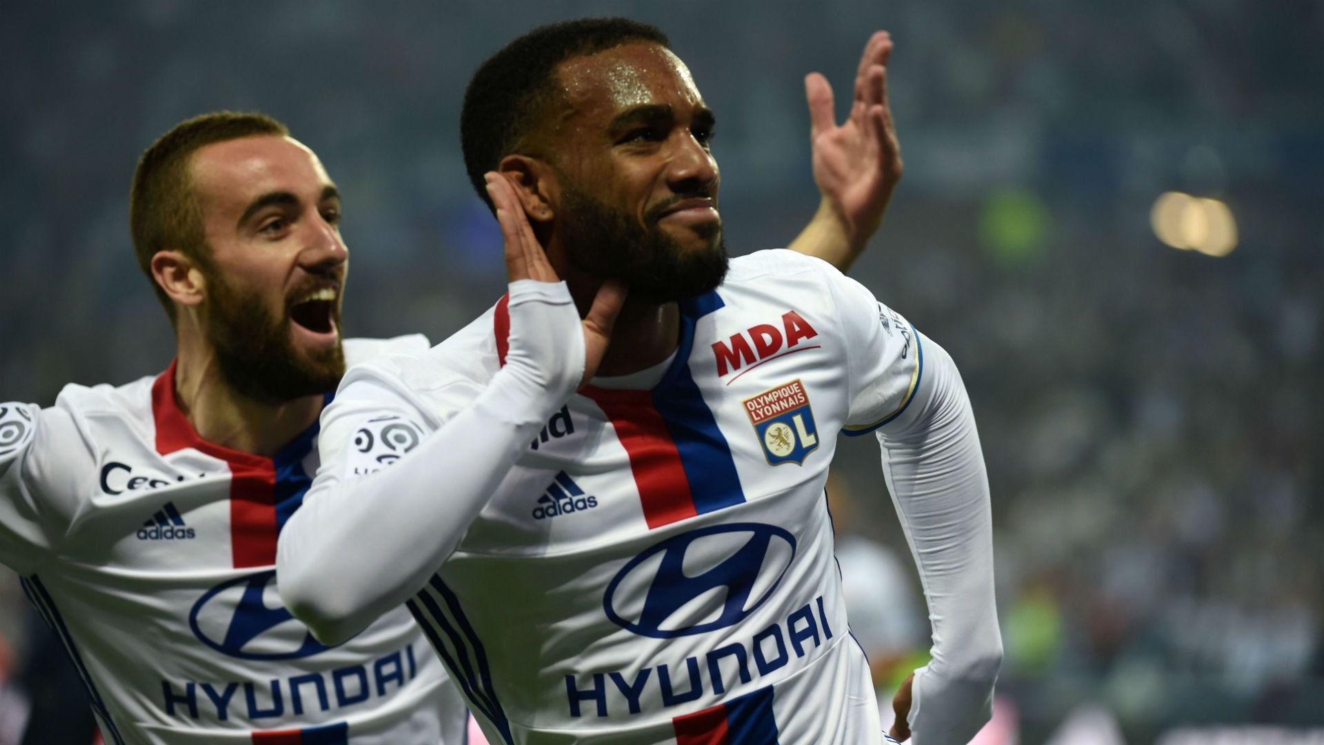 Alexandre Lacazette Sergi Darder Lyon Monaco Ligue 1 07052016