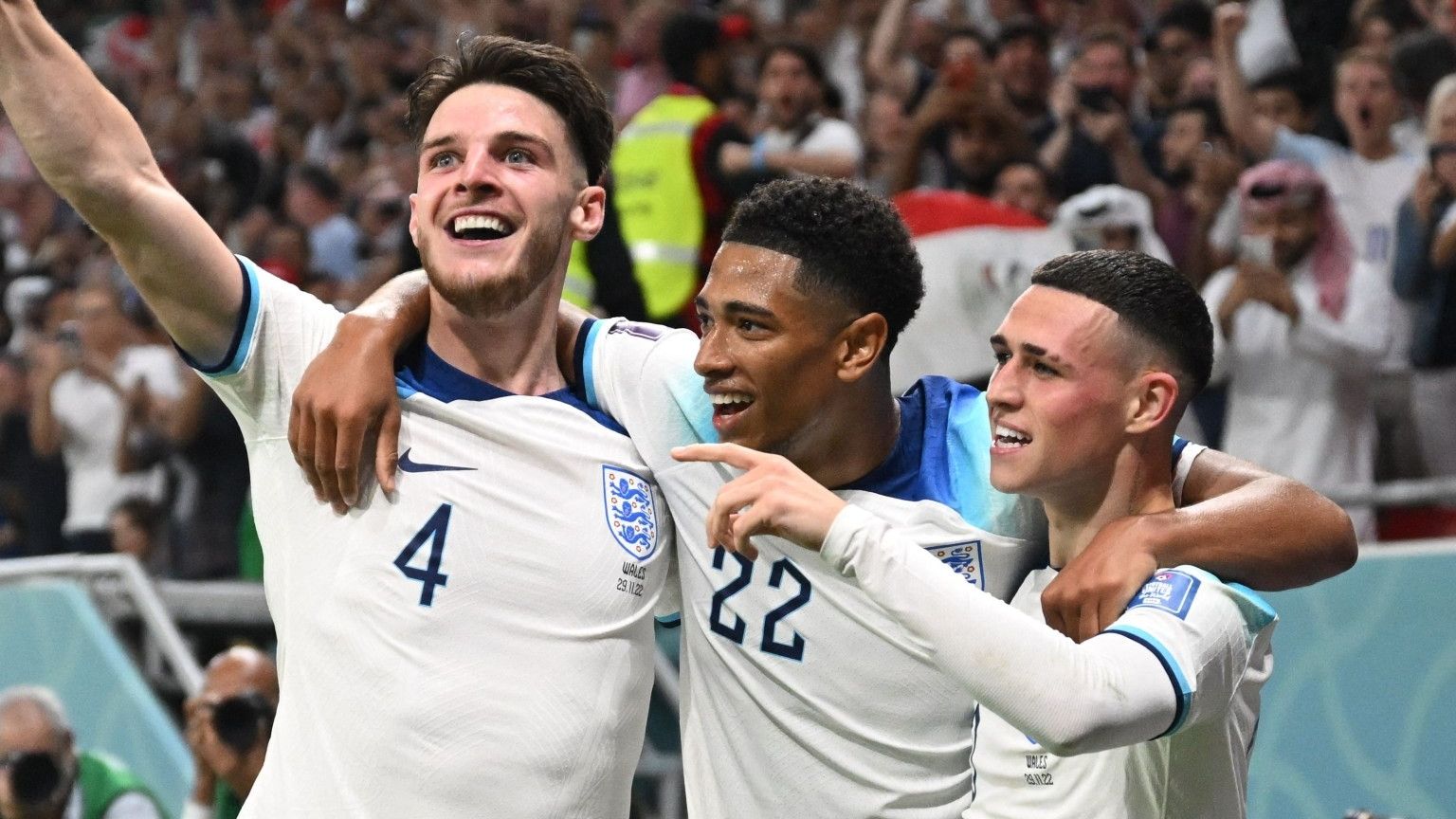 Declan Rice Jude Bellingham Phil Foden England 2022