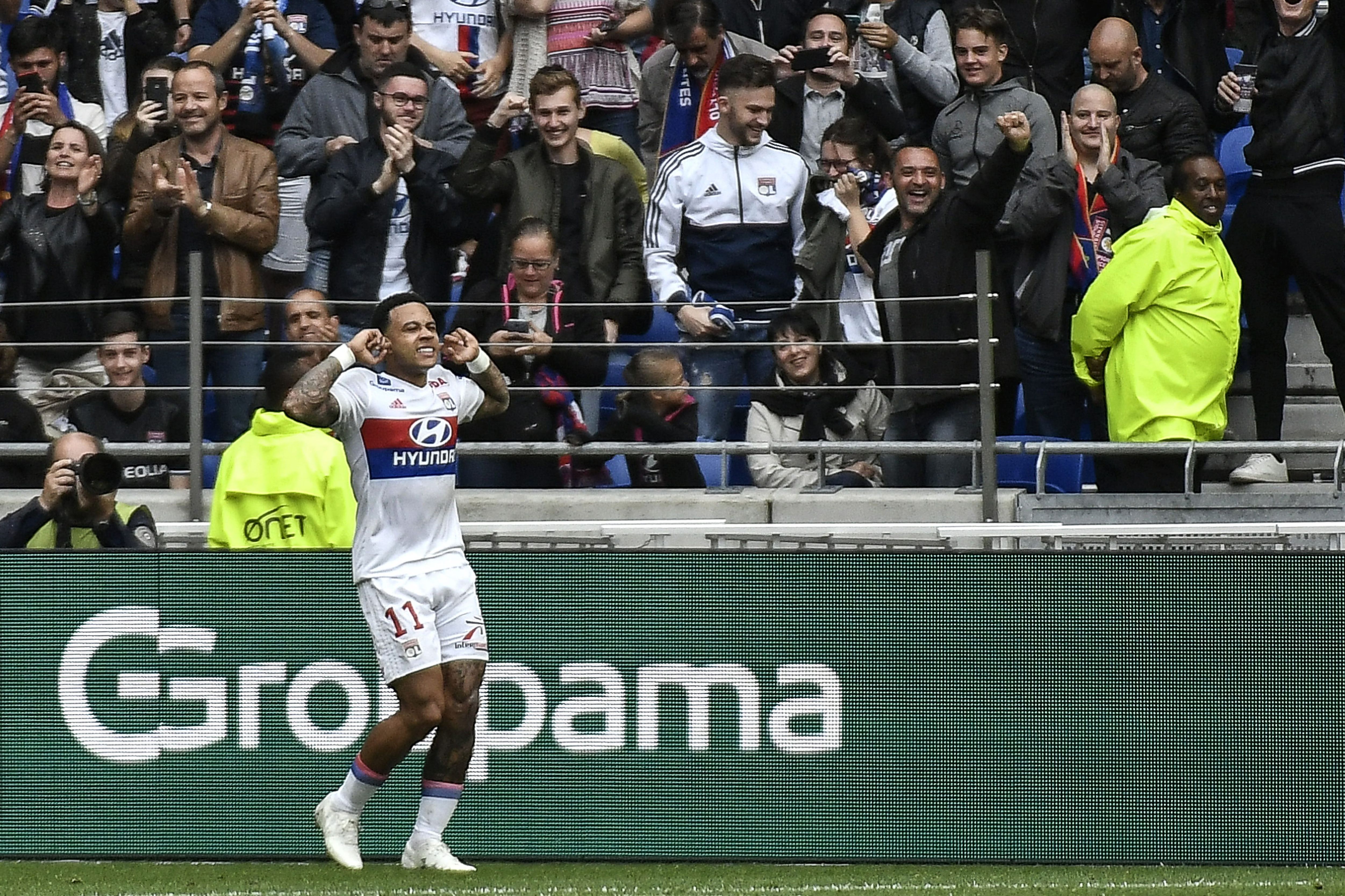 Memphis Depay Lyon Nantes