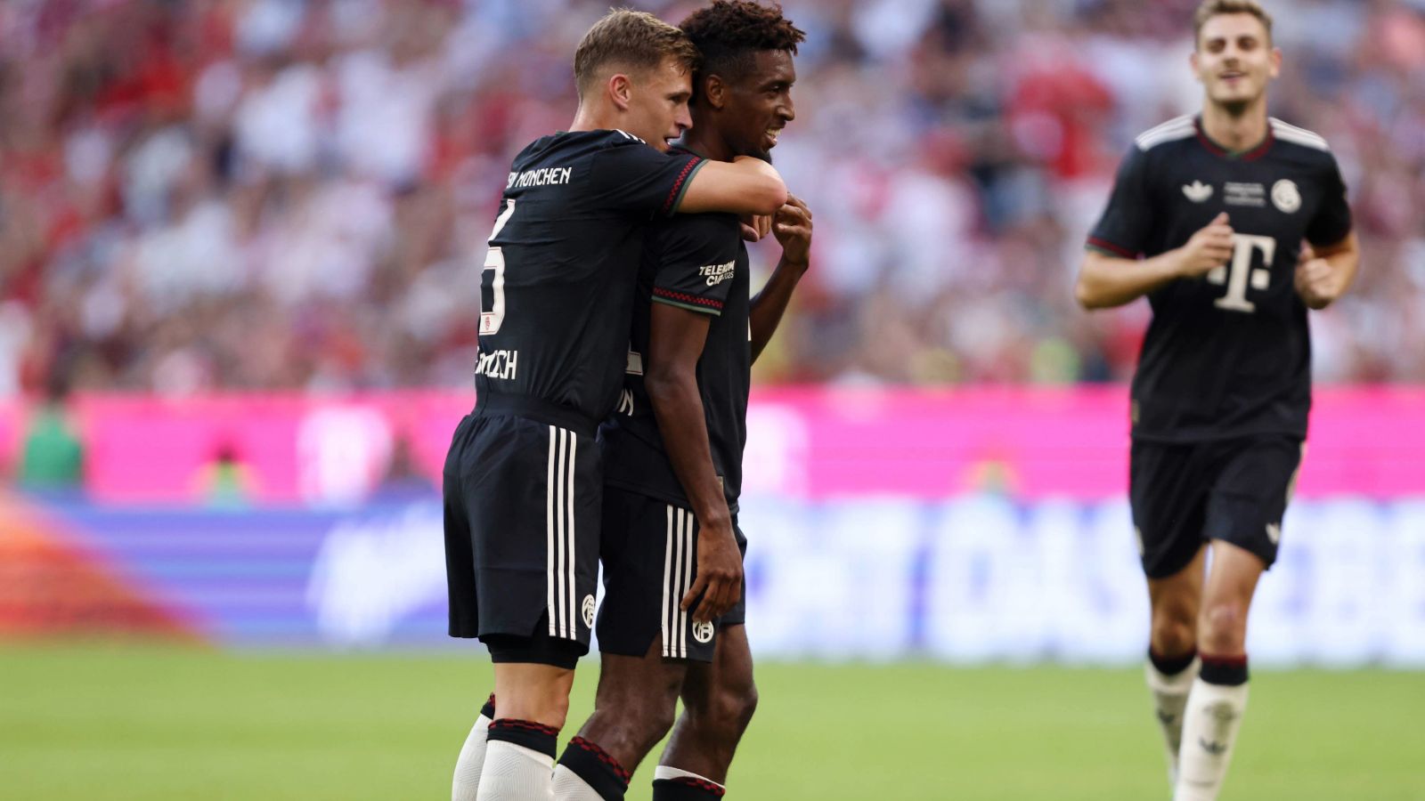 Joshua Kimmich mit Kingsley Coman