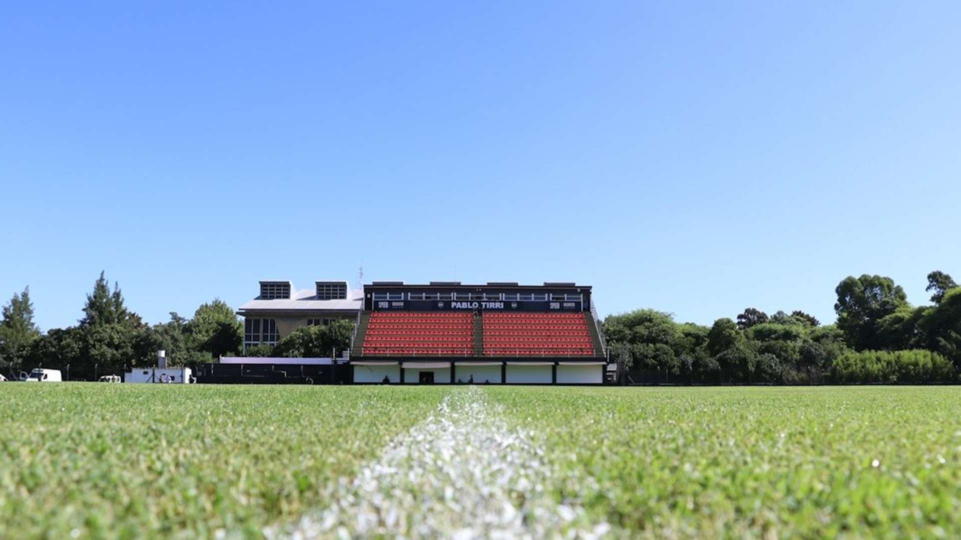 Estadio Guillermo Laza Deportivo Riestra