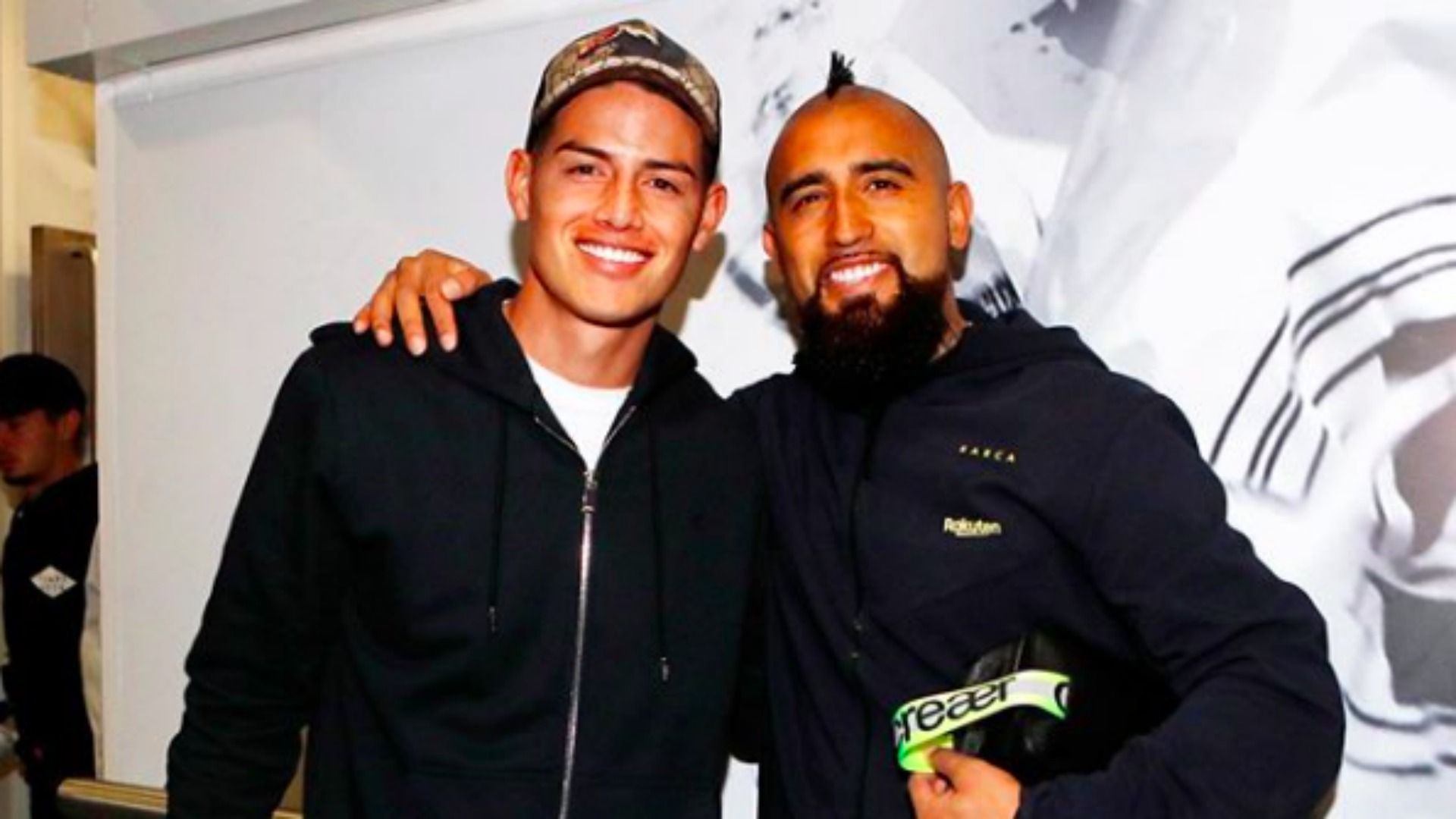 James Rodríguez - Arturo Vidal