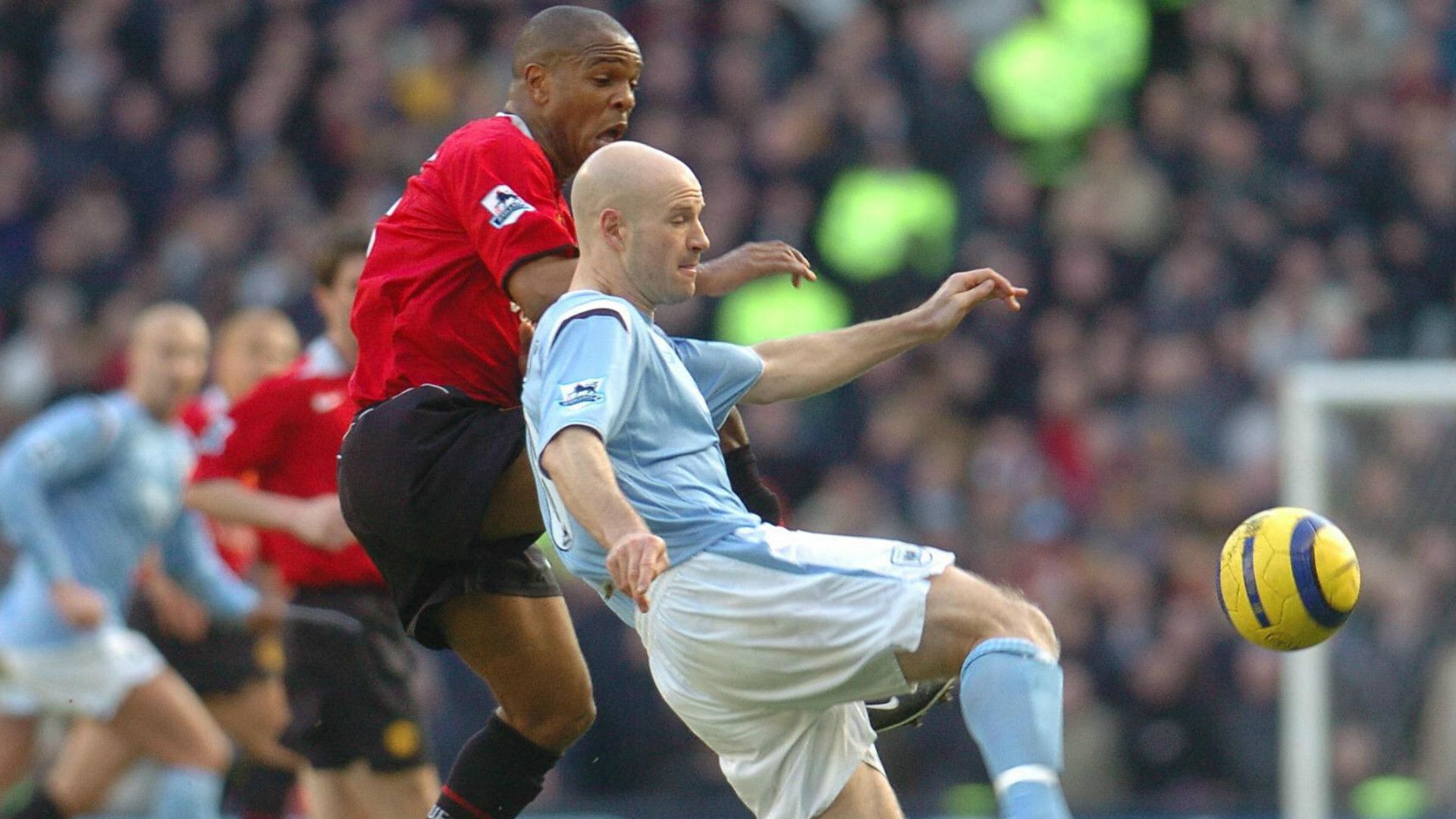 Danny Mills | Manchester City