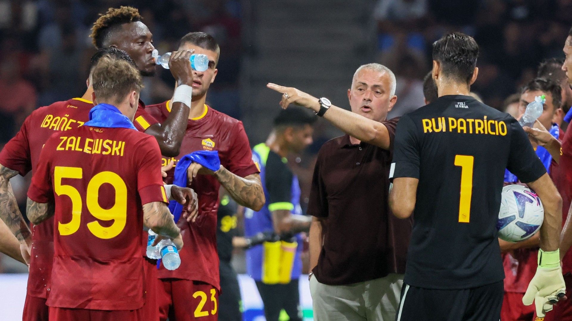 Abraham - Mourinho Roma 2022-23