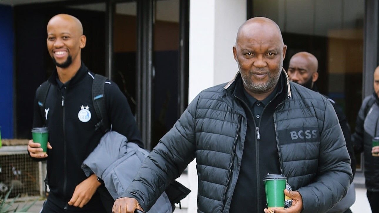 Pitso Mosimane,esteghlal fc