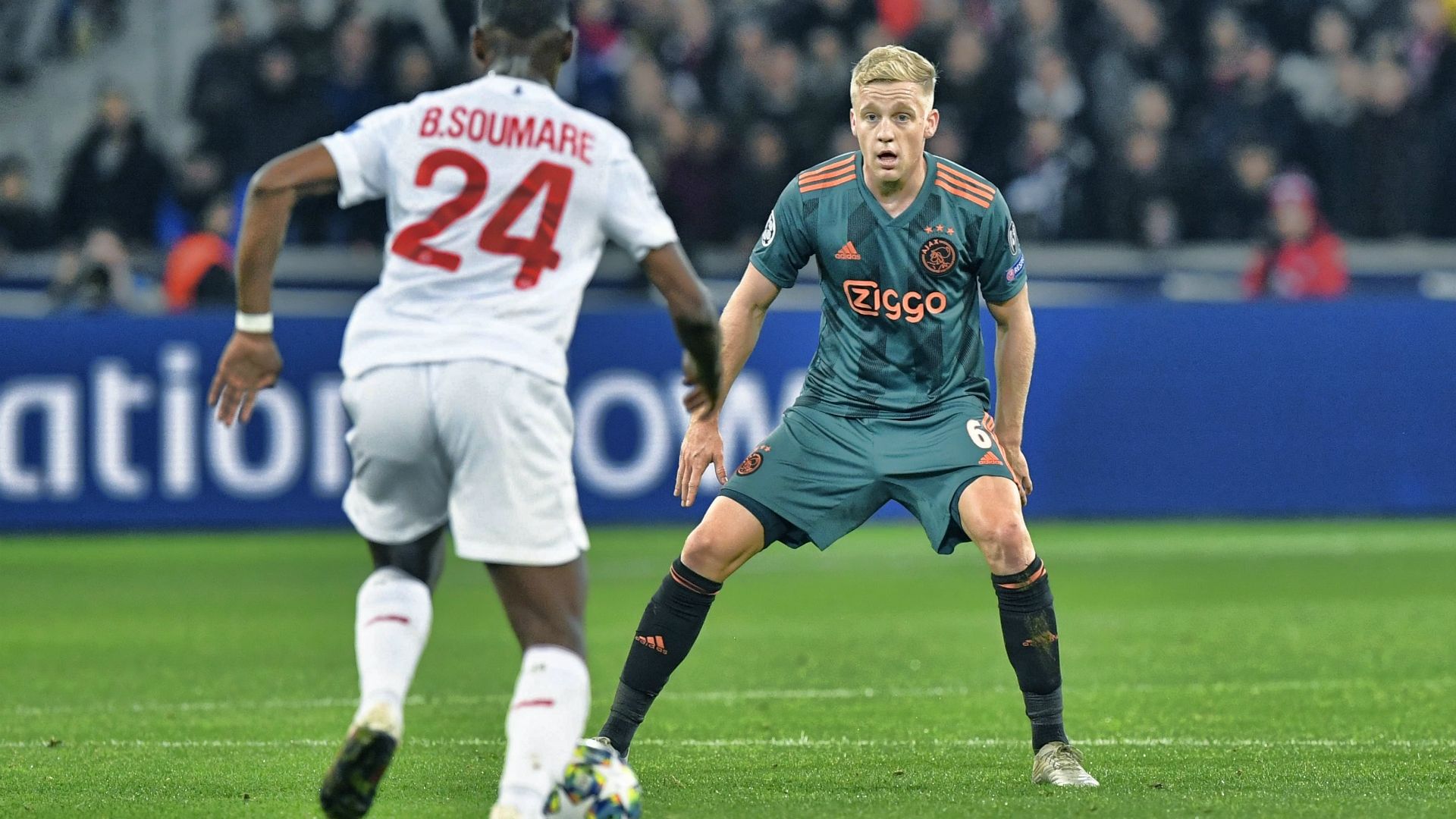 Donny van de Beek Ajax 11272019