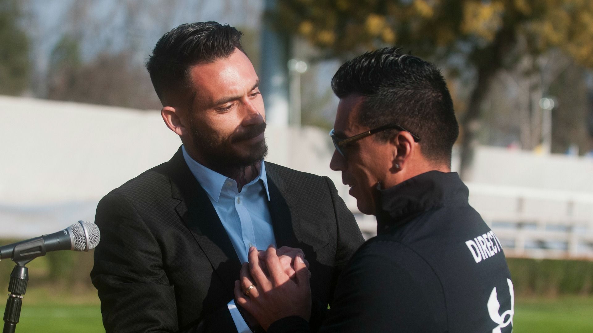 Mauricio Pinilla - Esteban Paredes