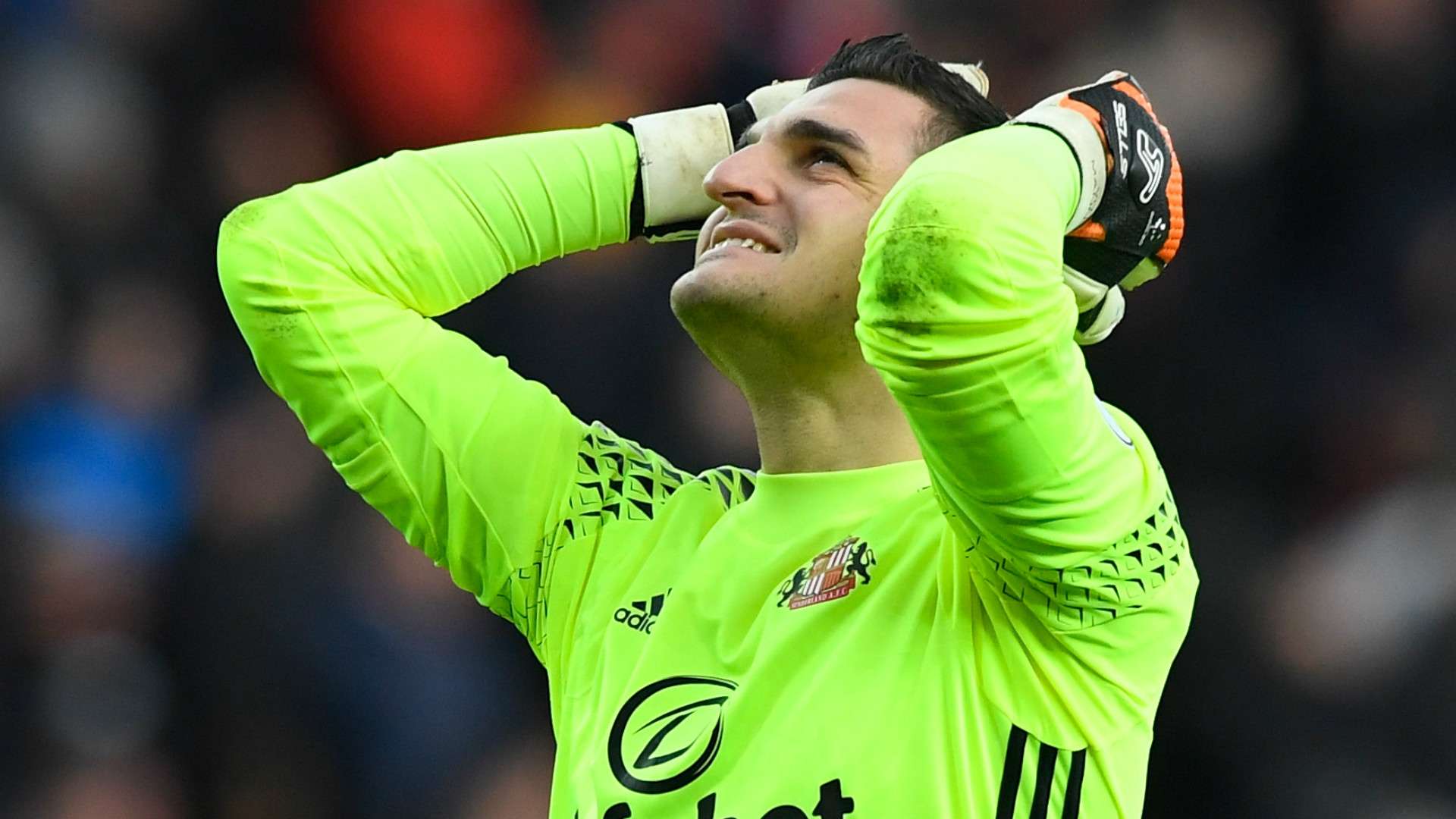 HD Vito Mannone Sunderland