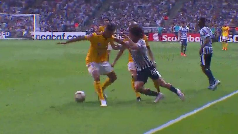 Túnel Pizarro Monterrey 010519