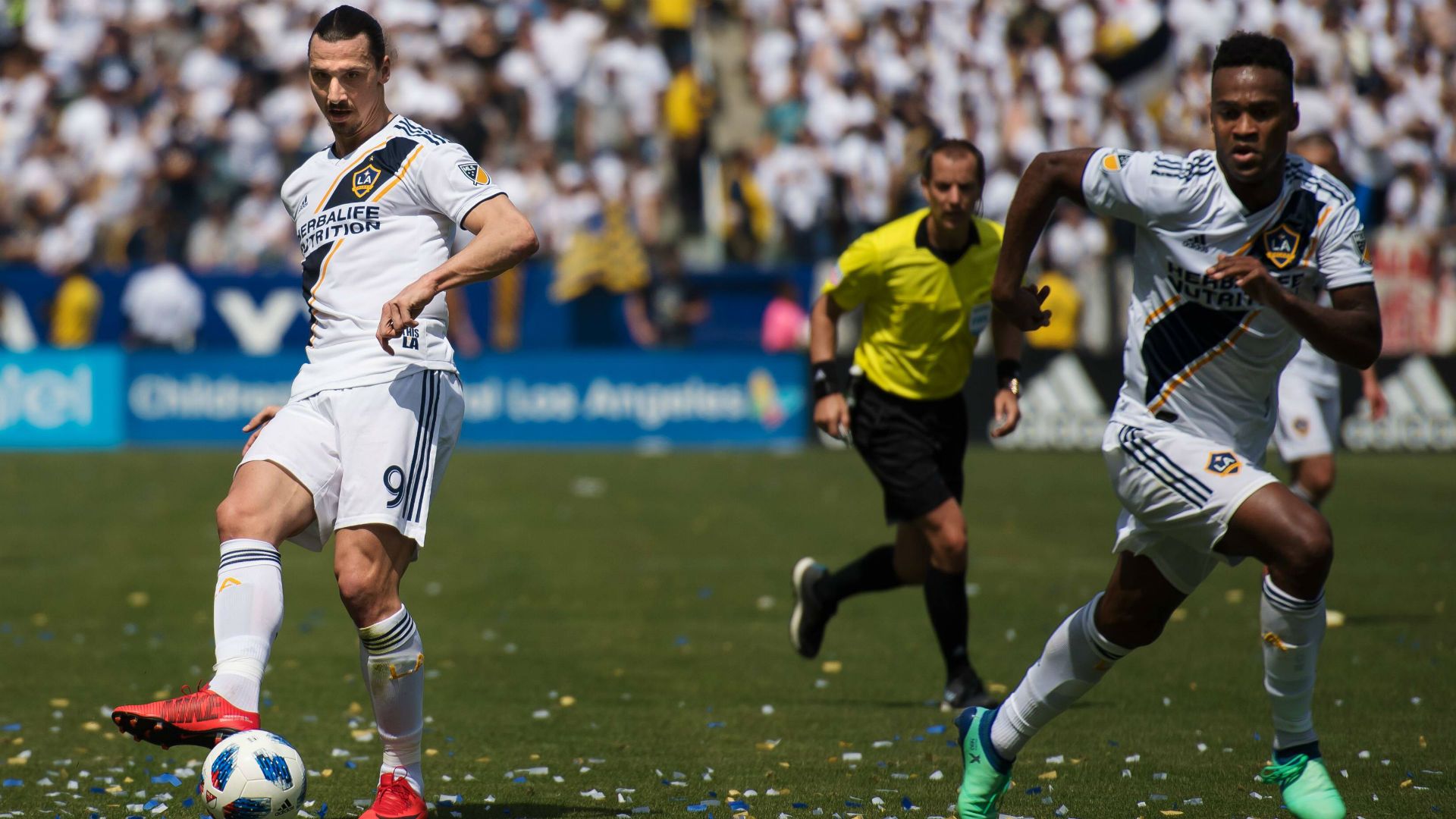 GERMANY ONLYZlatan Ibrahimovic Ola Kamara Los Angeles Galaxy