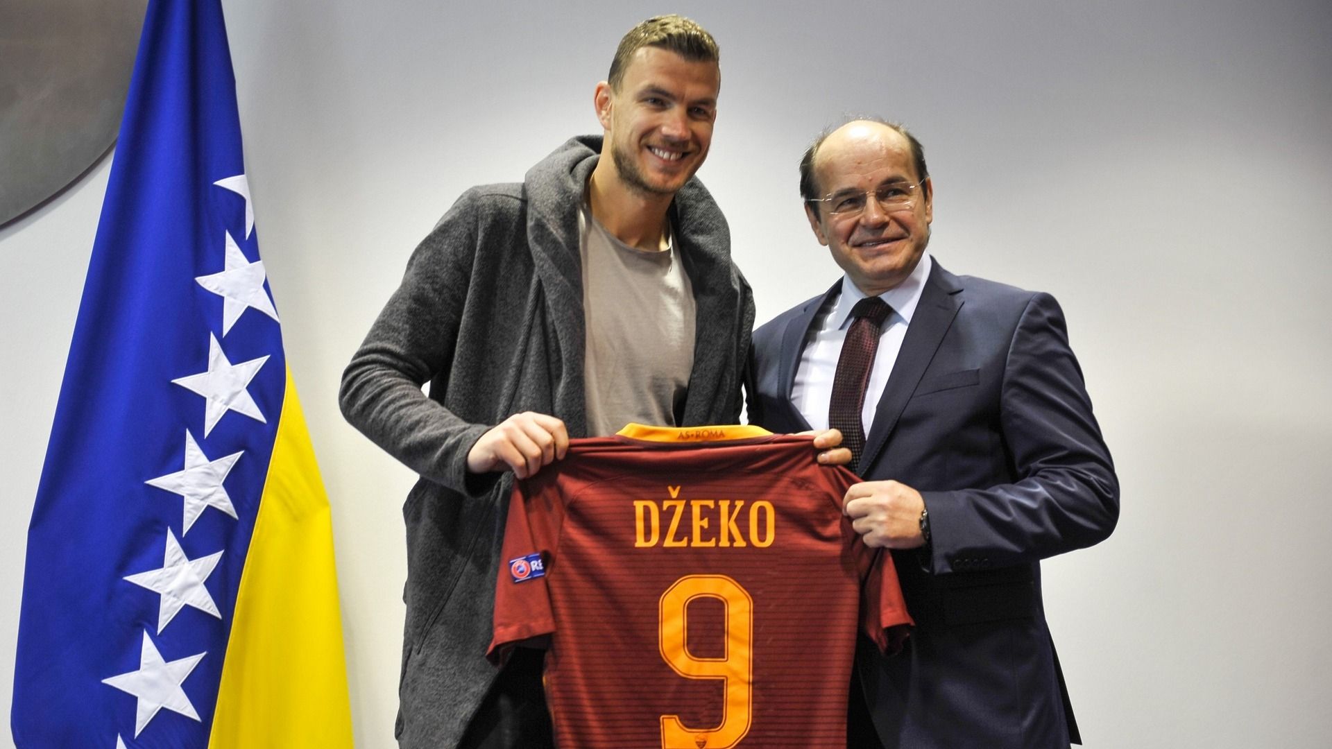 Edin Dzeko AS Roma - Bosnia Award