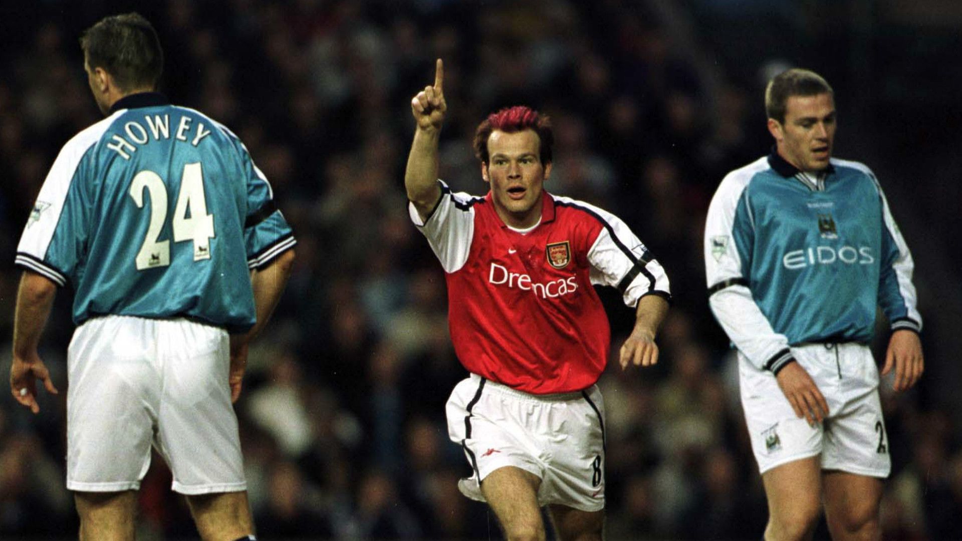 Freddie Ljungberg Manchester City Arsenal Premier League 11042001