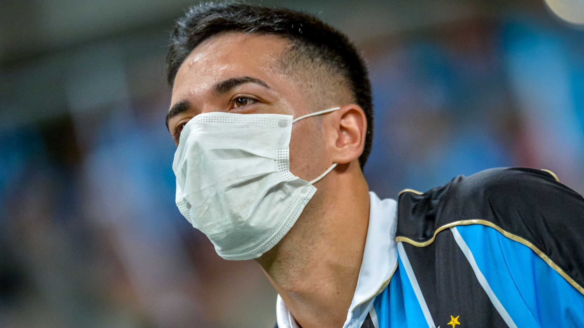 Torcedor coronavirus Grêmio Internacional Libertadores 12 03 2020