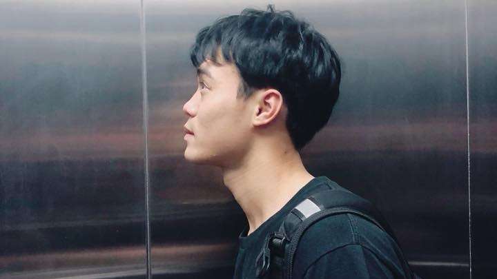 Văn Toàn tóc mới