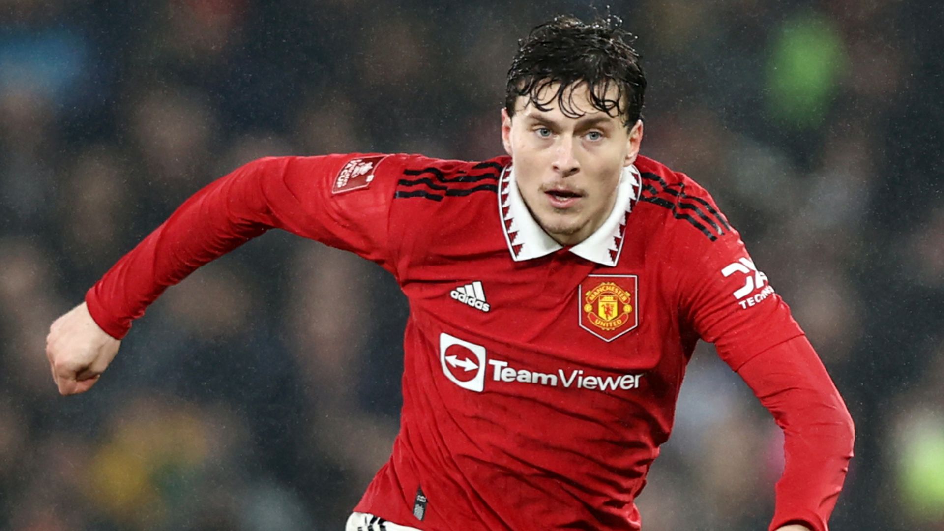 Victor Lindelof Manchester United 2022-23