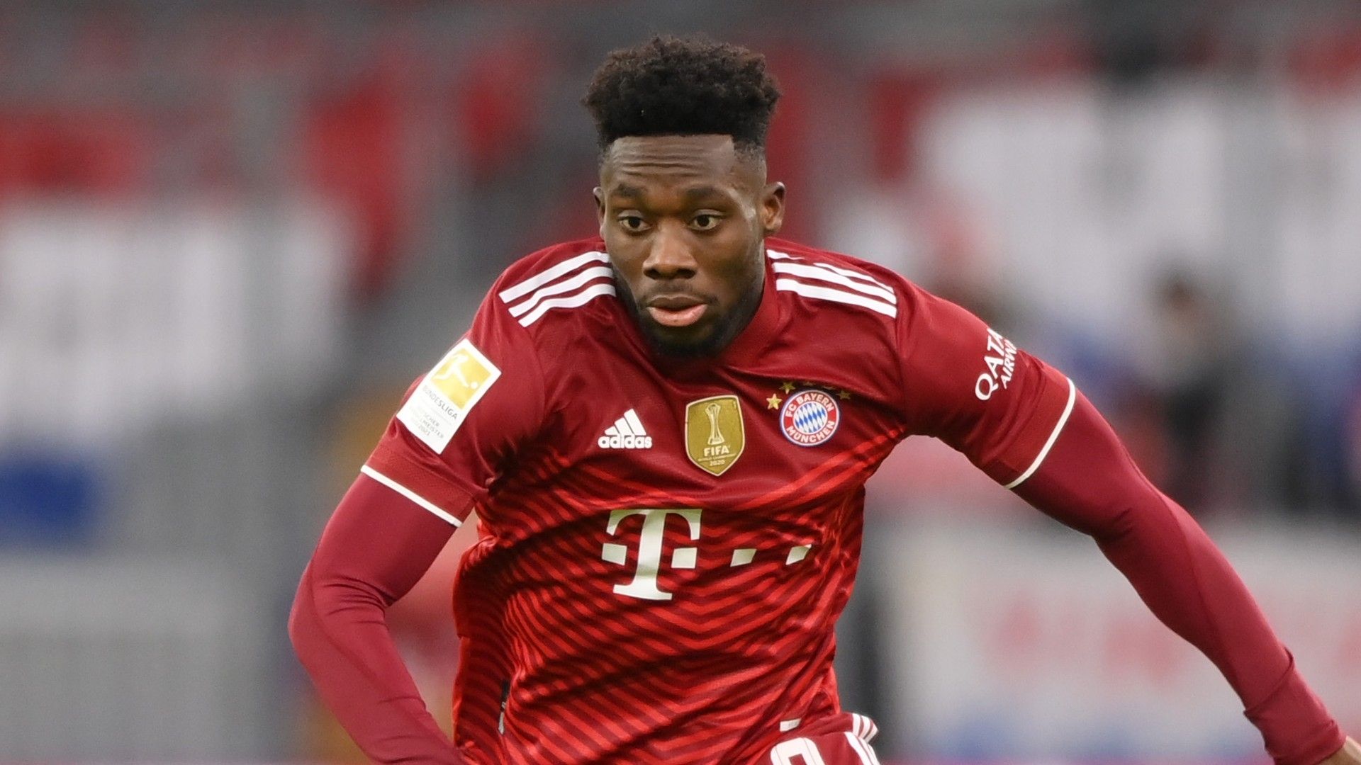 Alphonso Davies Bayern Munich 2021-22