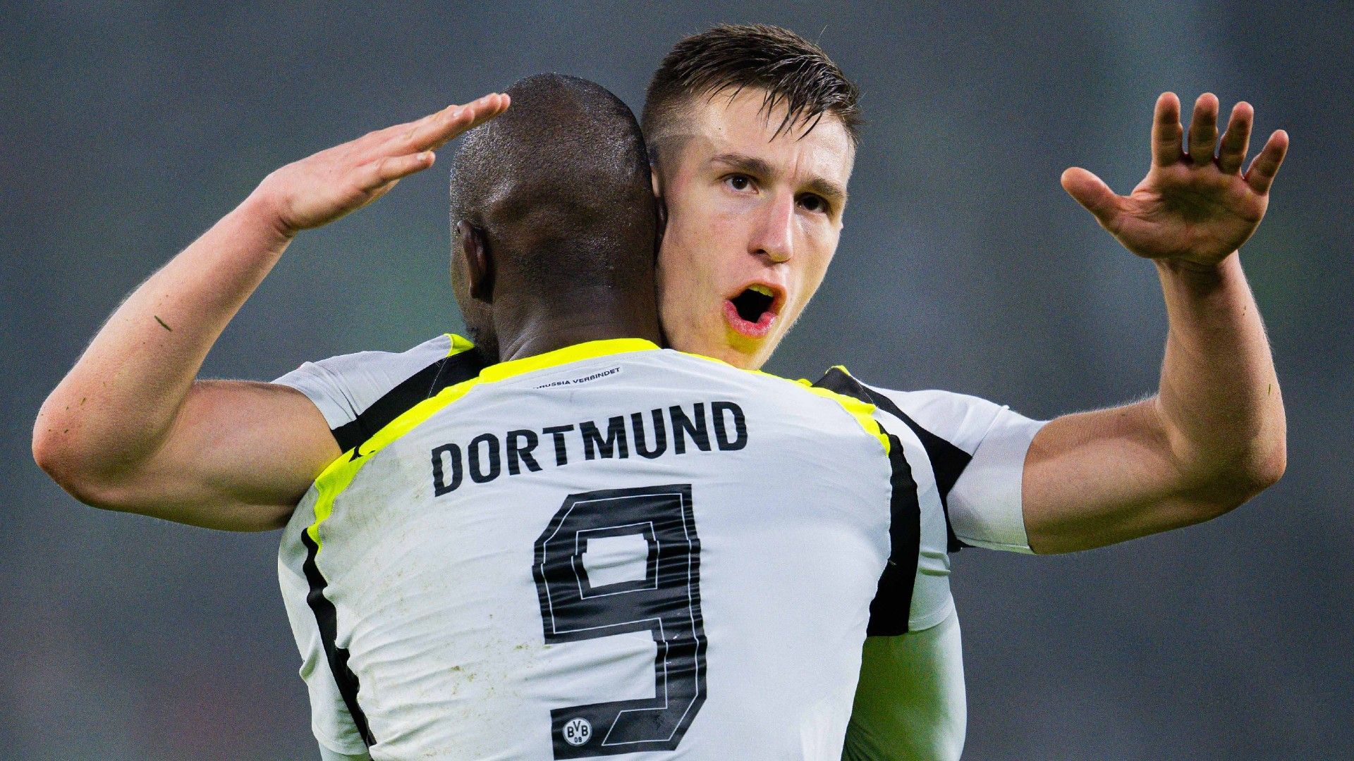 NICO SCHLOTTERBECK BORUSSIA DORTMUND