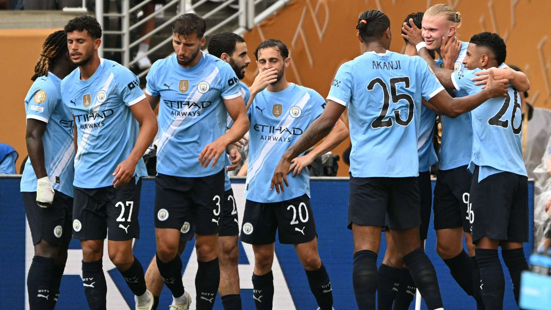 مانشستر سيتي ضد يوفنتوس