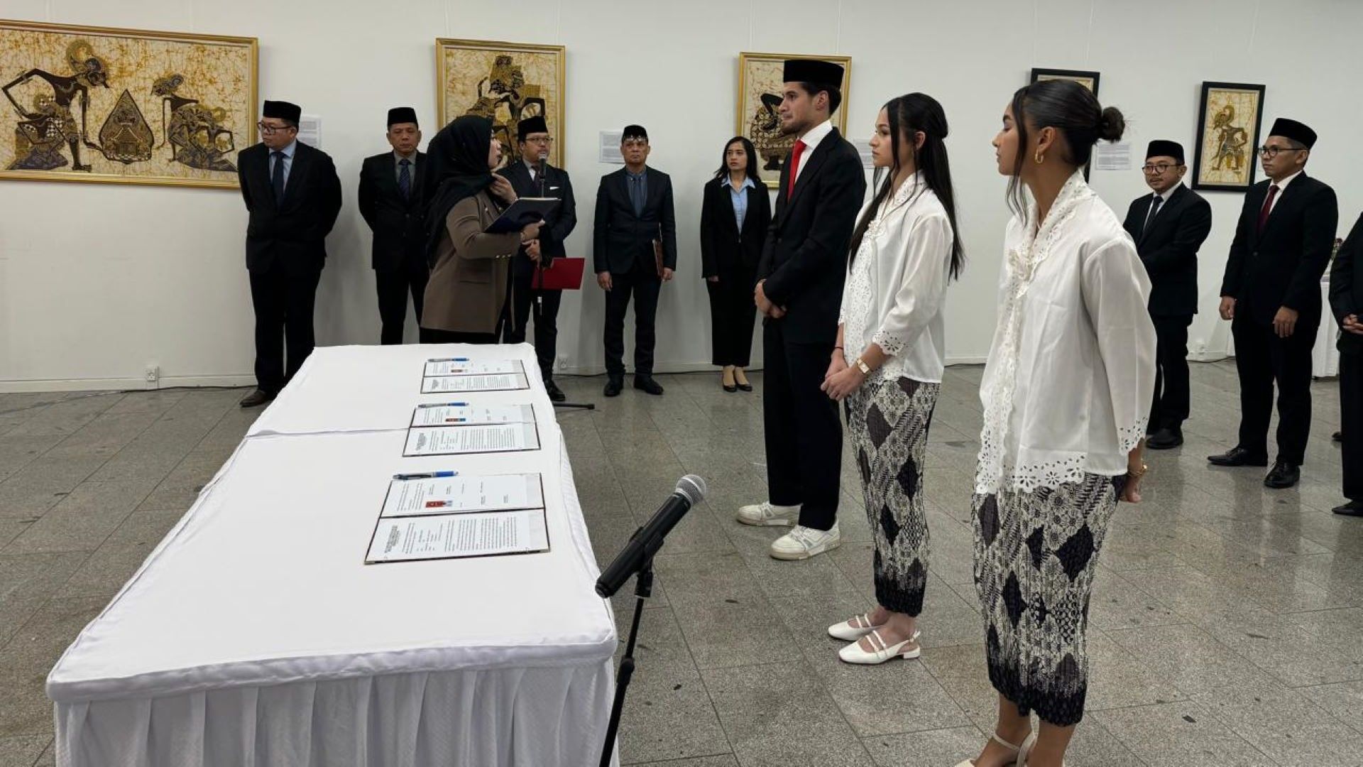 Kevin Diks, Estella Raquel, Noa Leatomu, pengambilan sumpah warga negara Indonesia