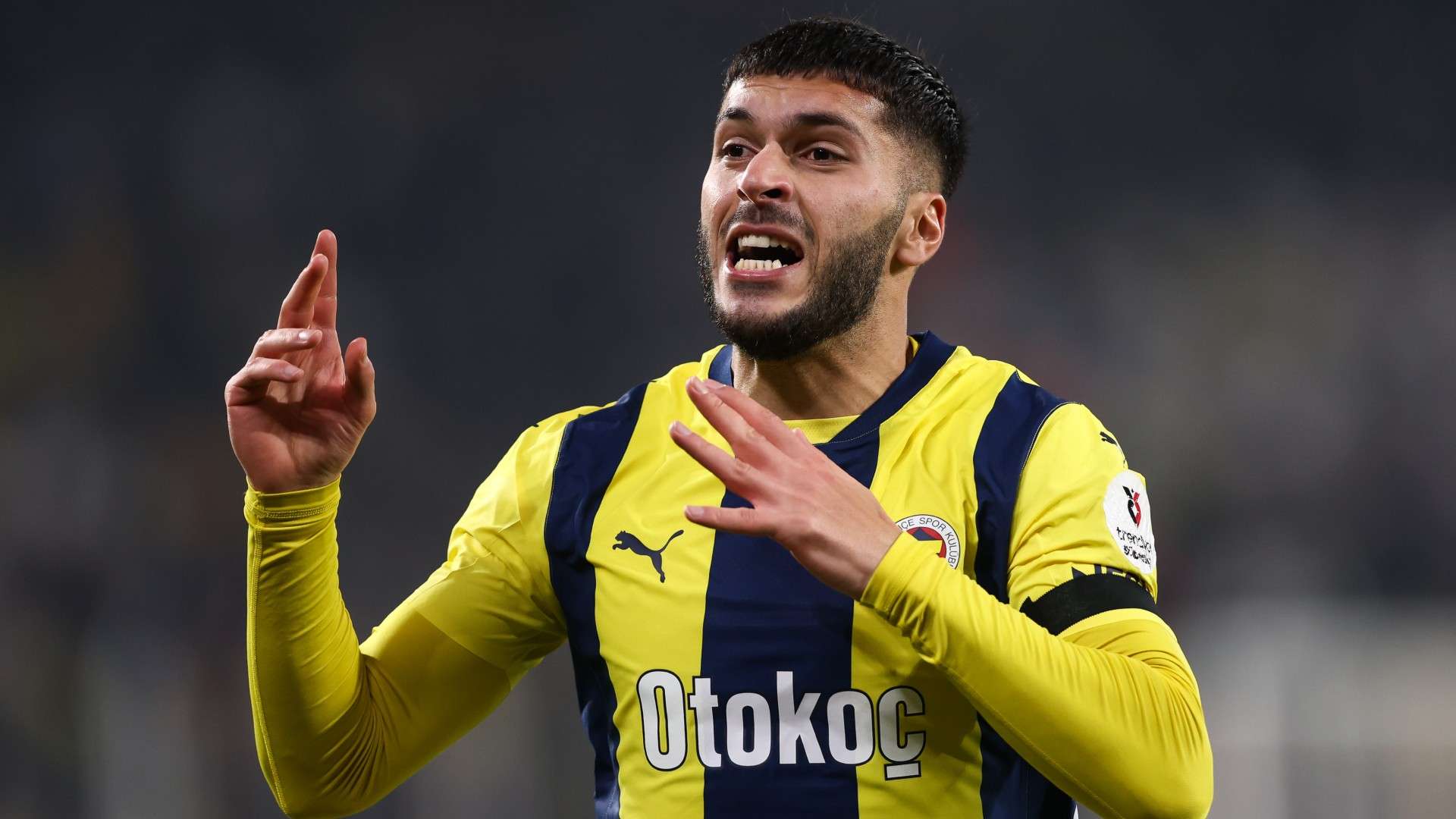 Oguz Aydin of Fenerbahce celebrates