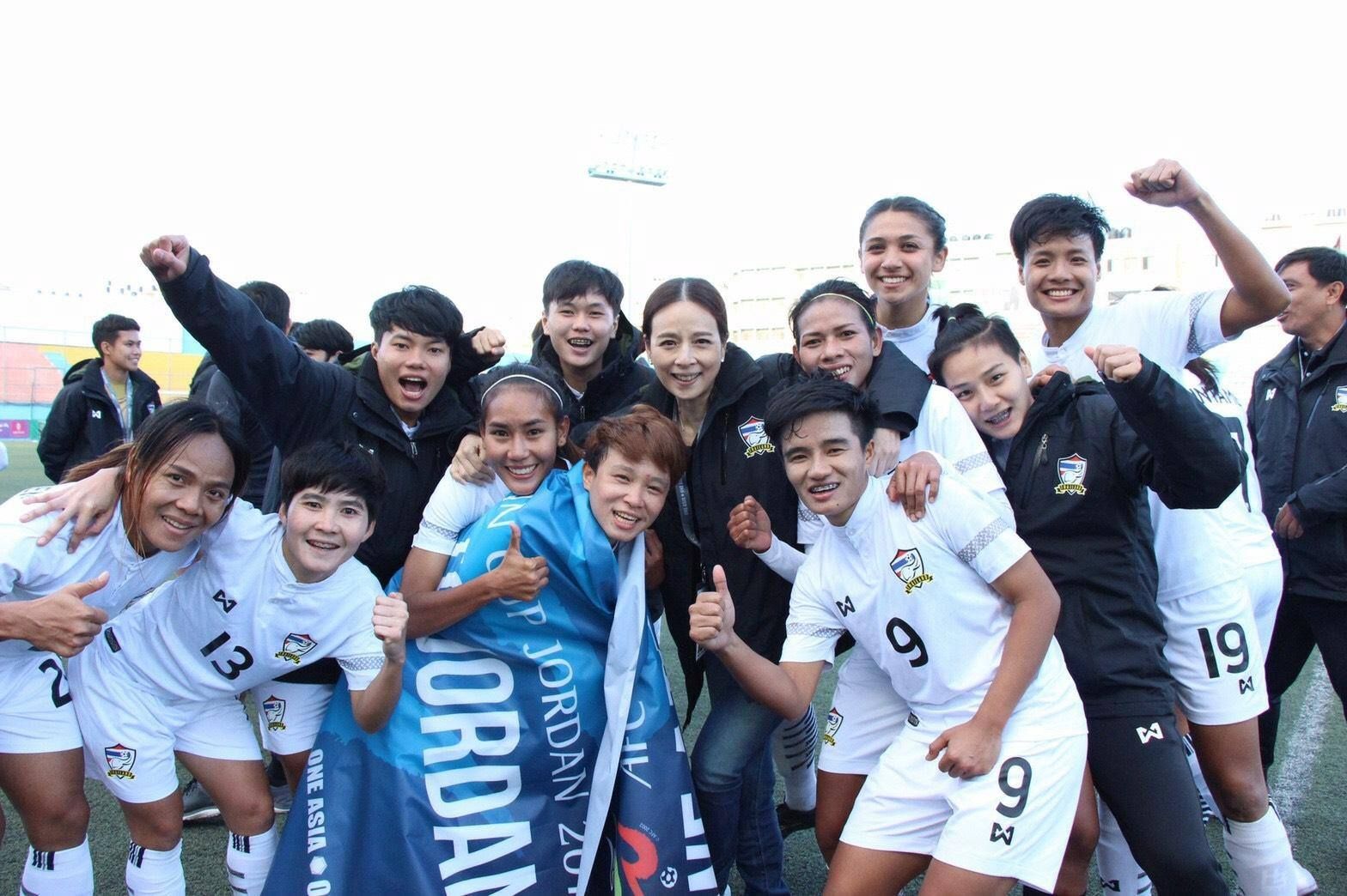 ฟุตบอลหญิงทีมชาติไทย