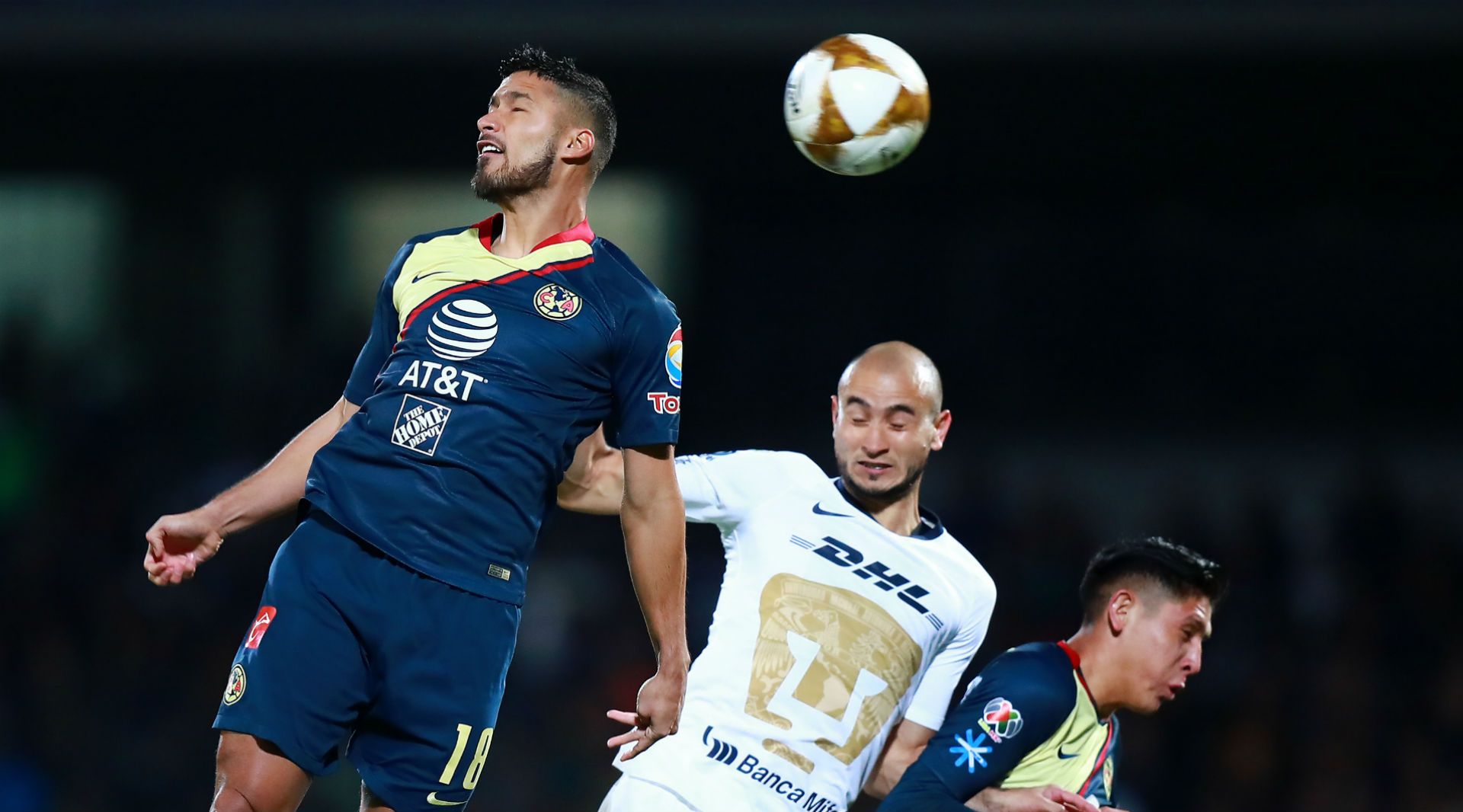 Pumas América Bruno Valdéz Carlos Rodríguez