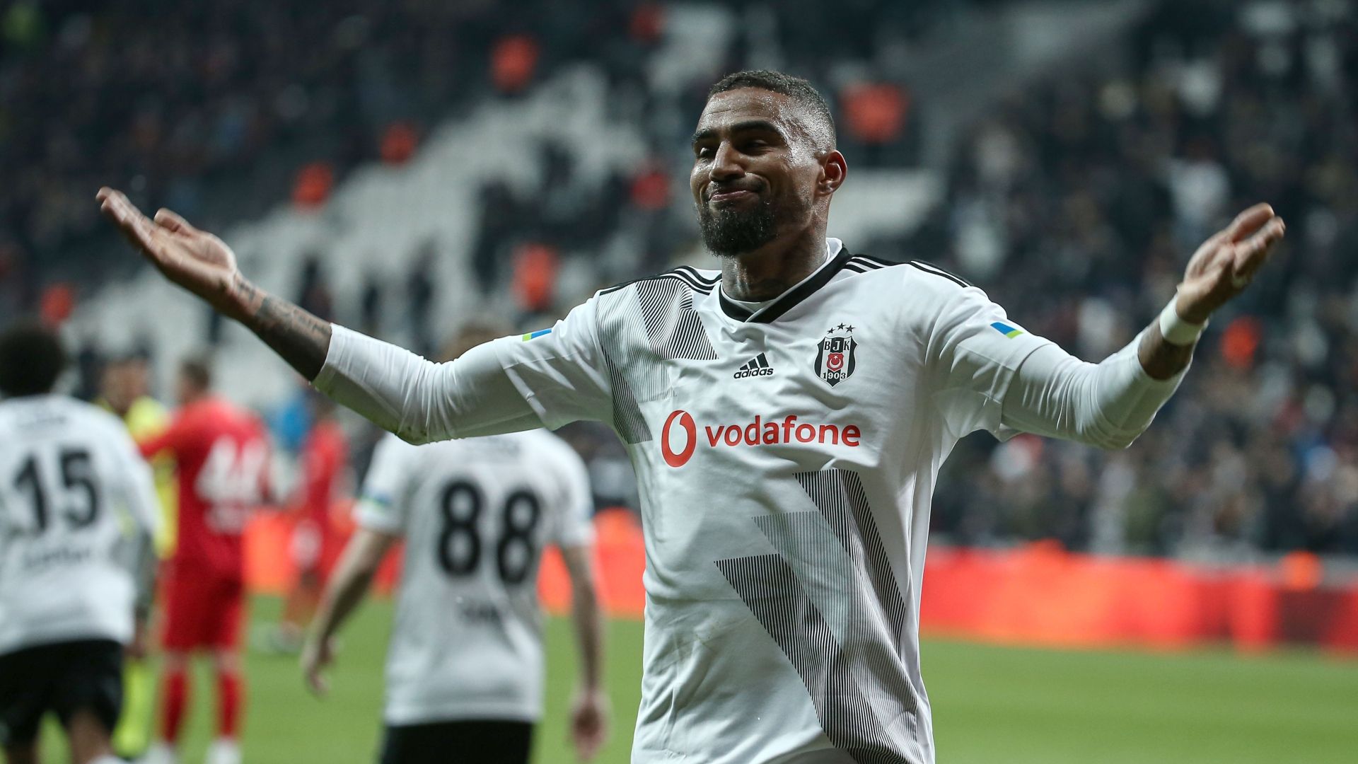 kevin prince boateng goal celebration besiktas 08022020