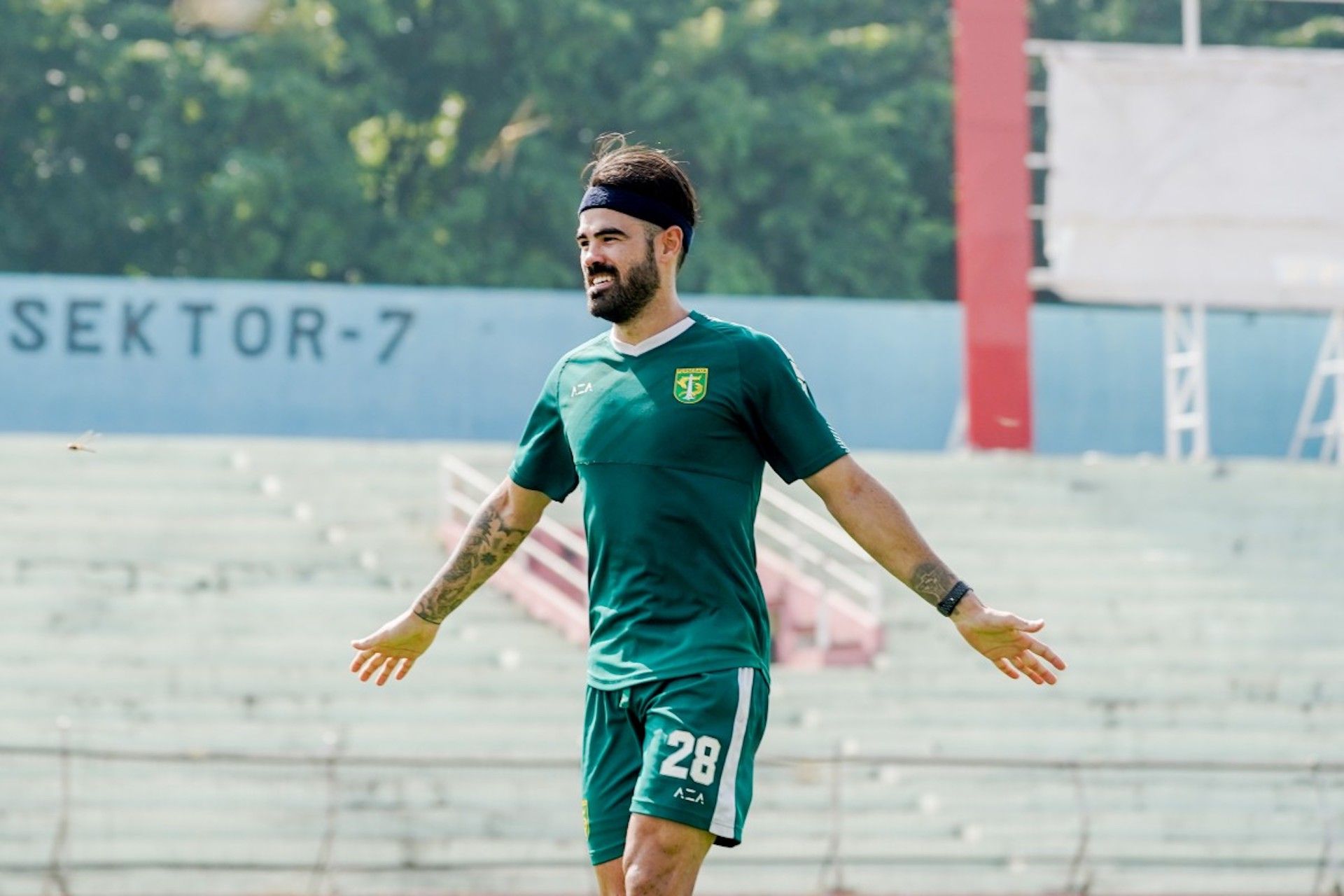 Aryn Williams - Persebaya