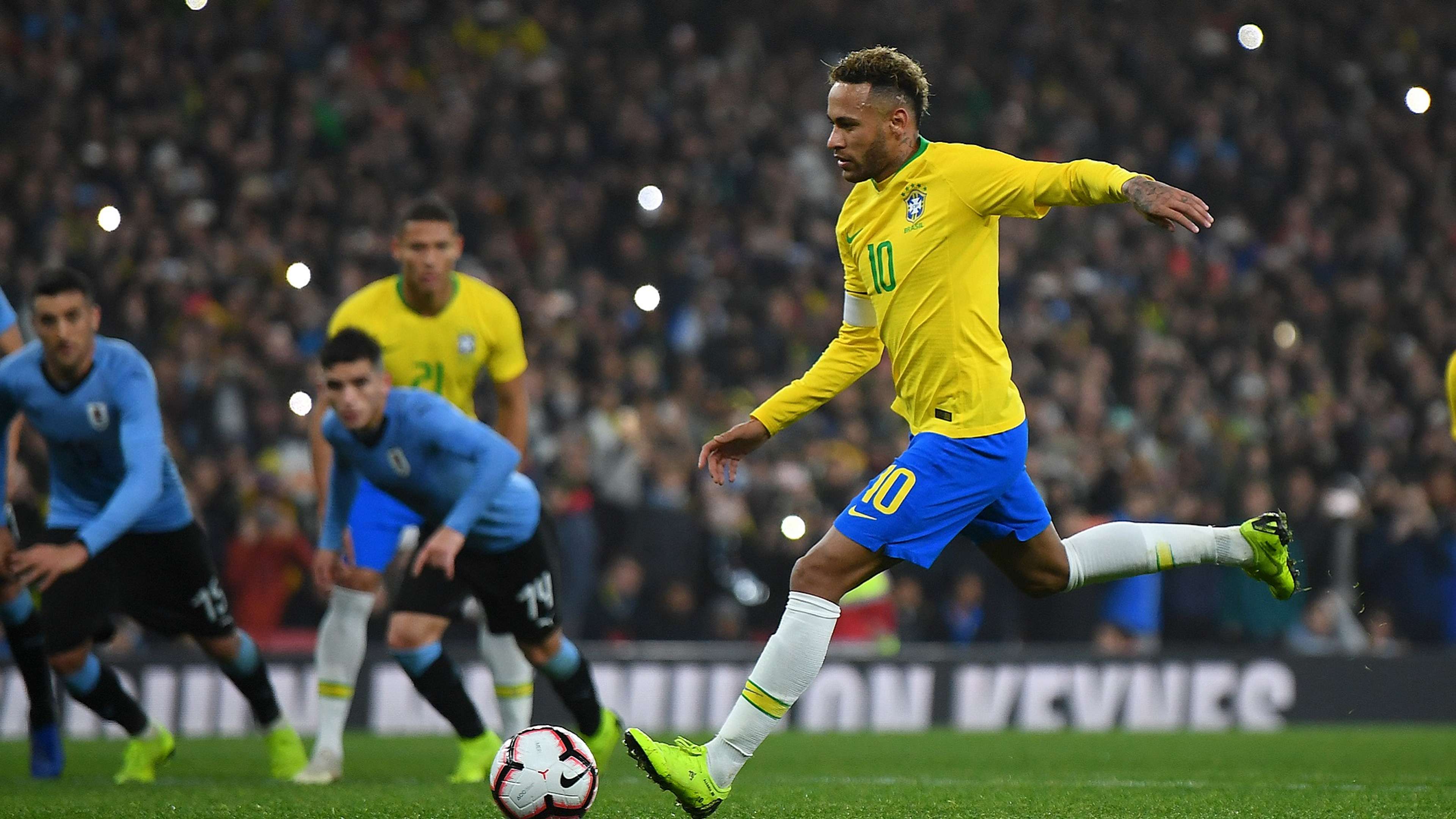 2018-11-17 Brazil Uruguay Neymar