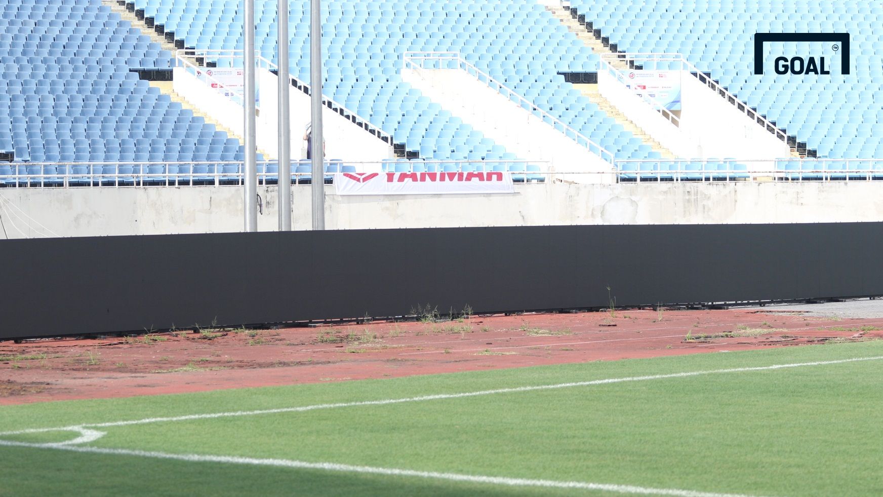 Sân Mỹ Đình lắp bảng điện tử