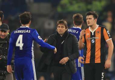 Cesc Fabregas Antonio Conte Chelsea Hull