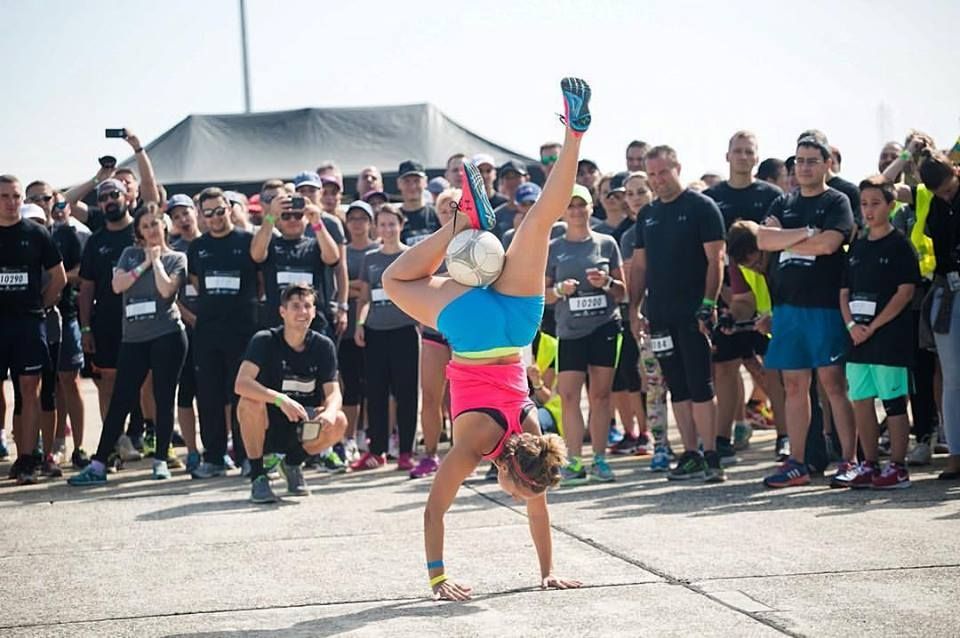 Szász Kitti freestyle football