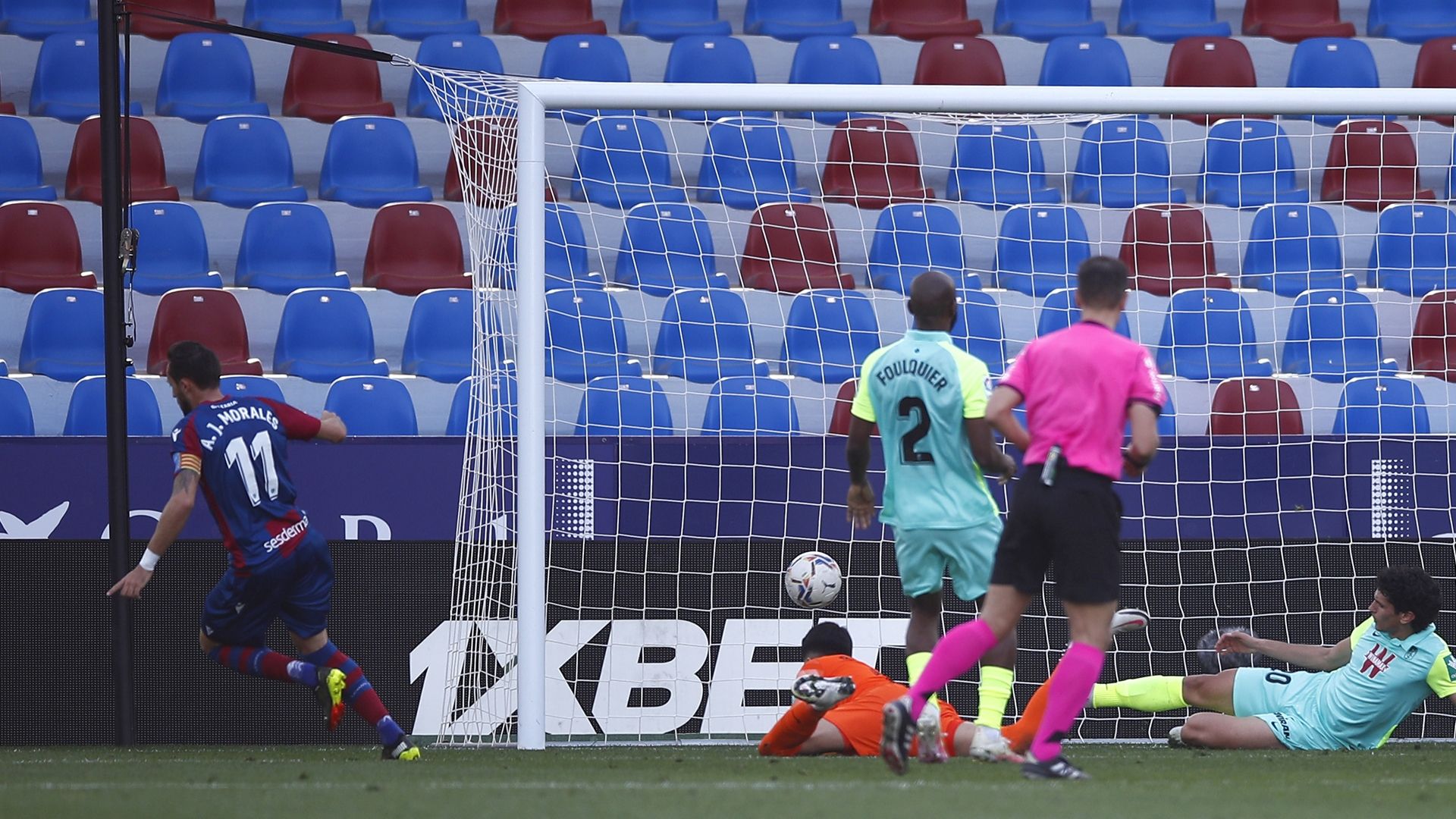 Morales, Levante vs. Granada