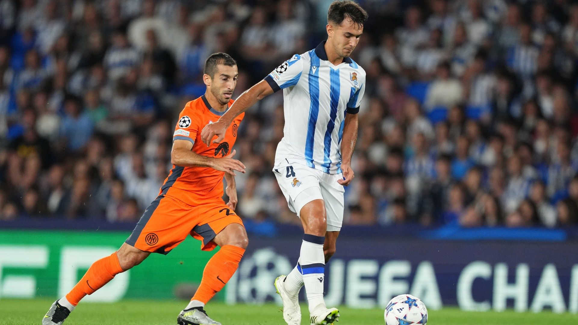 Martin Zubimendi Real Sociedad 2023-24 Champions League