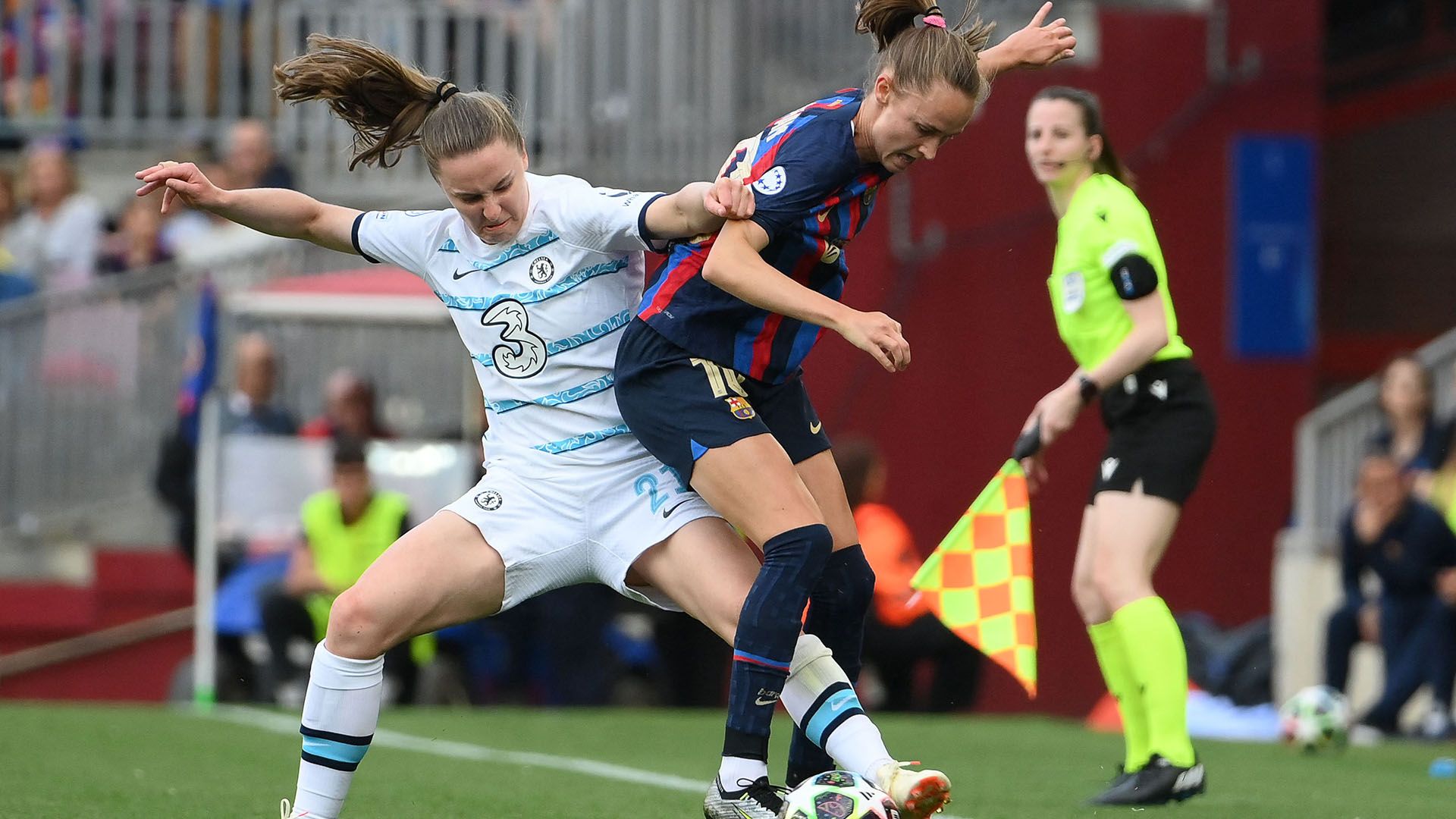 Caroline Graham Hansen Niamh Charles Barcelona Chelsea 2022-23