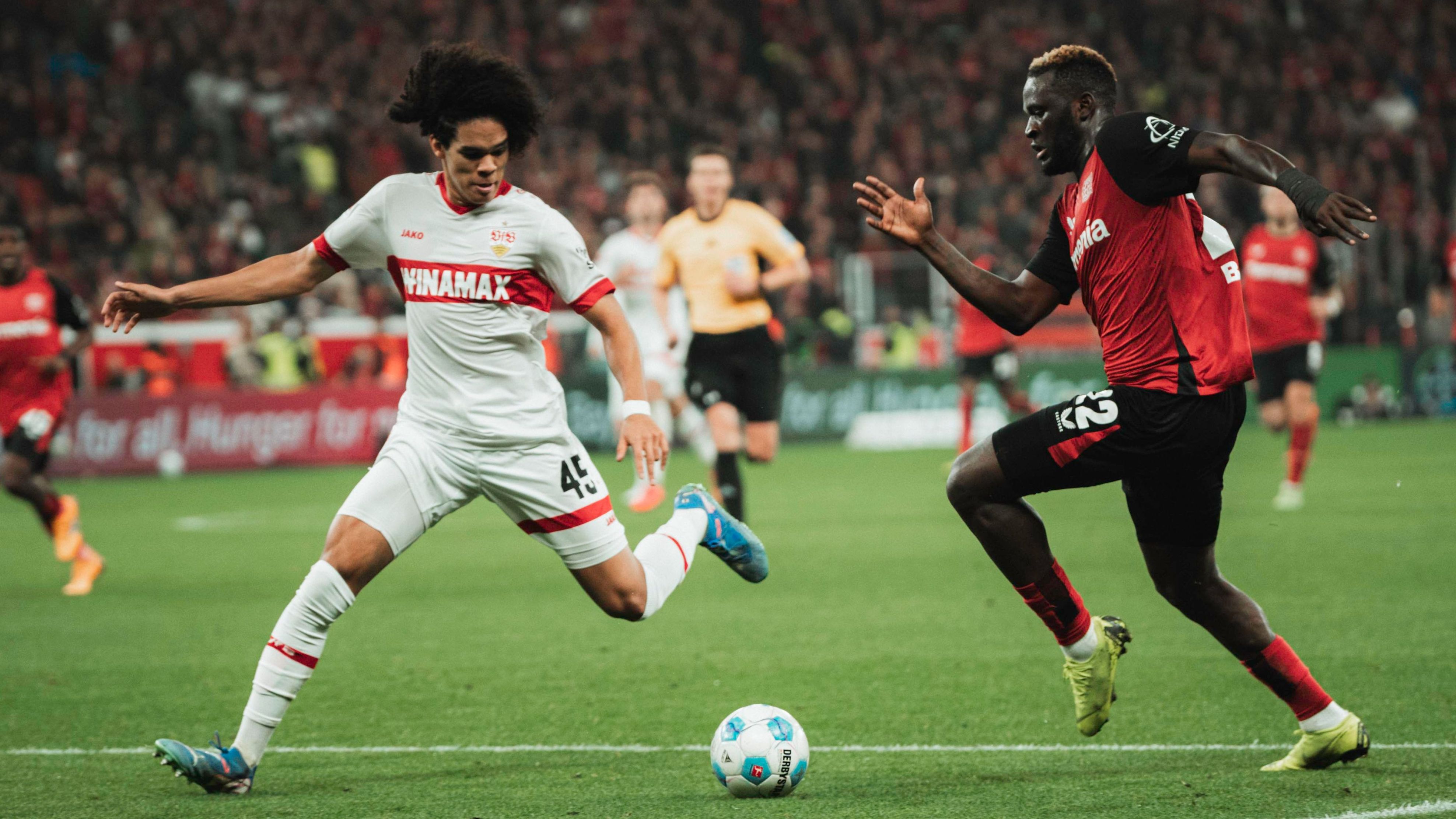 bundesliga-stuttgart-leverkusen-anrie-chase-20241212