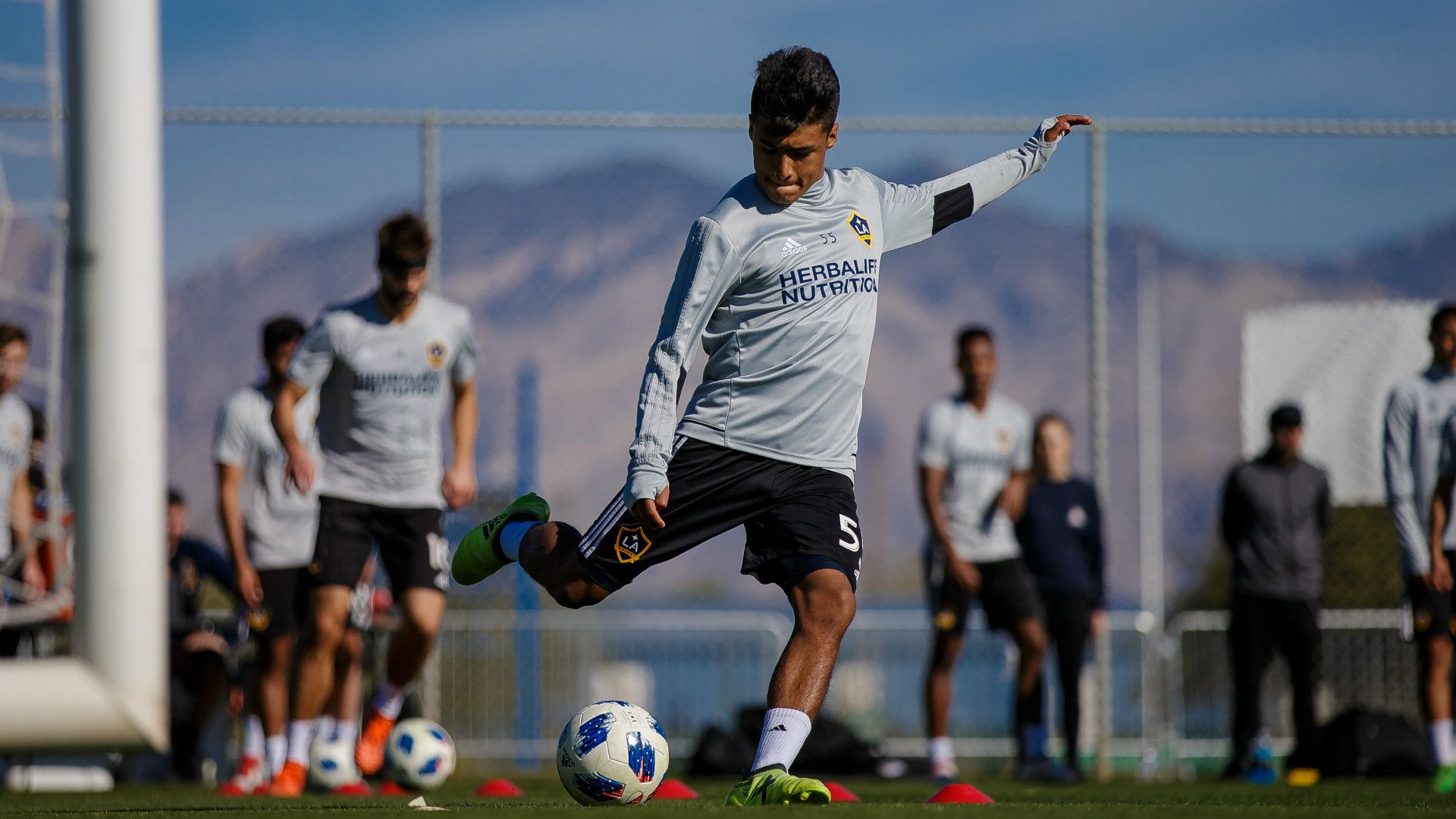 Ulysses Llanez LA Galaxy 02152018