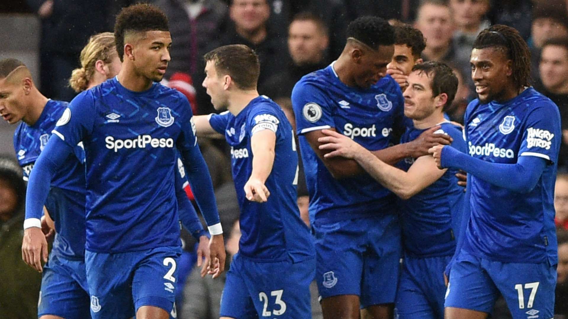 Everton celebrate 2019-20