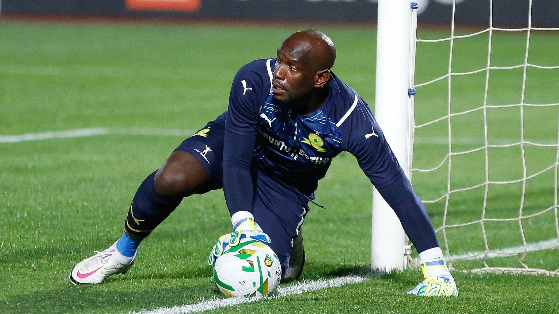 Kennedy Mweene, Mamelodi Sundowns, February 2022