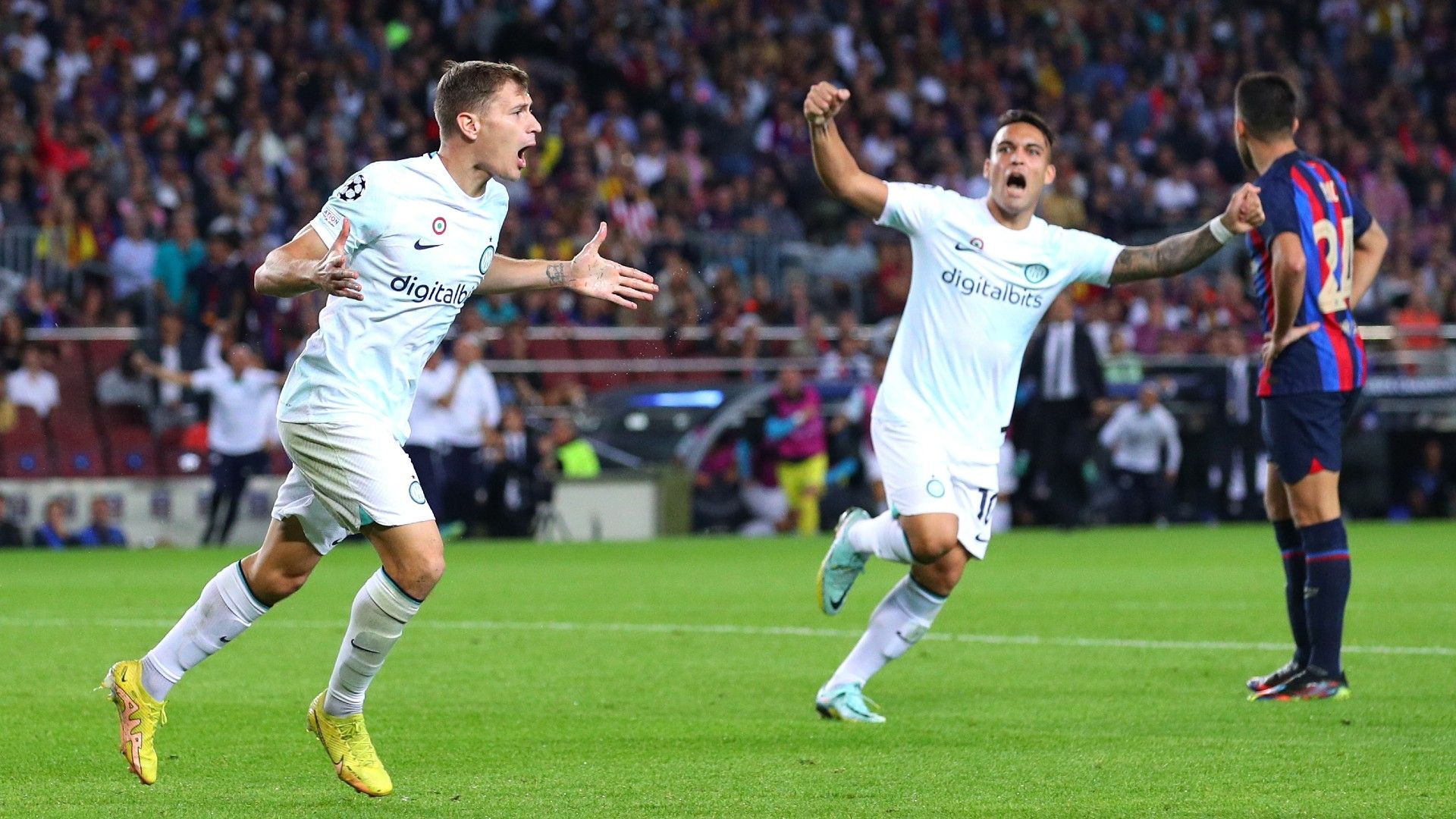 Barella Martinez Celebrate Barcelona Inter Champions League