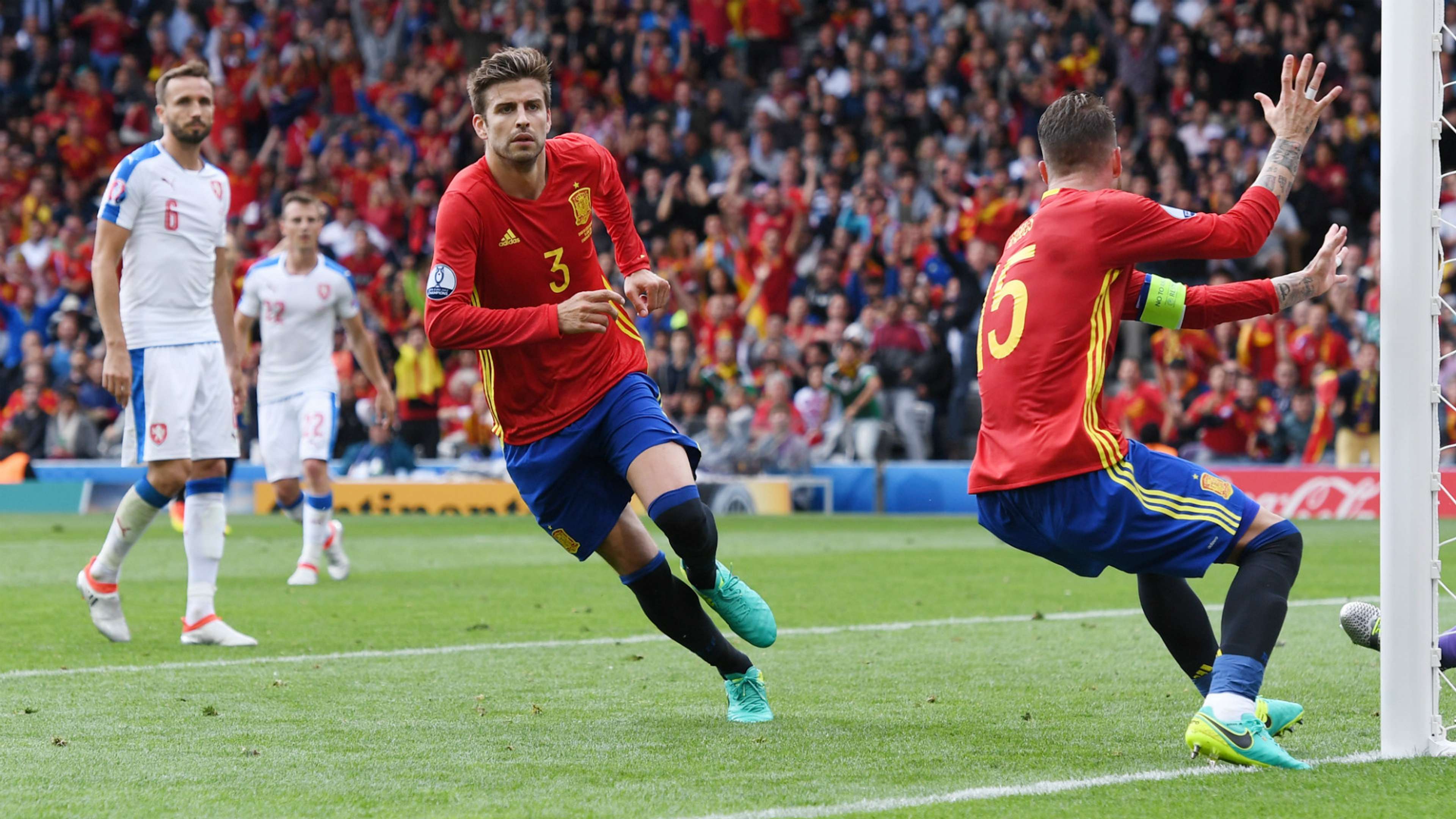Gerard Pique Spain Czech Republic Euro 2016