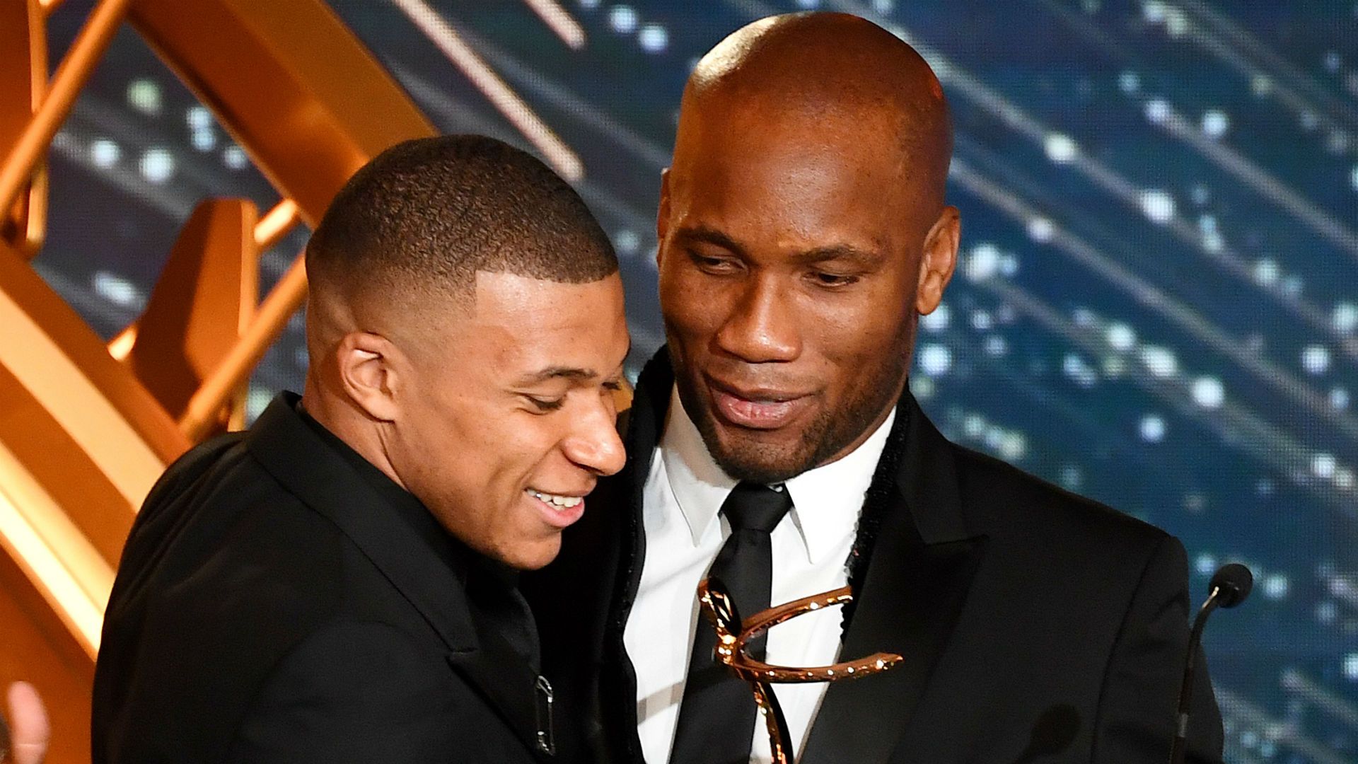 Mbappe Drogba 02 12 2019