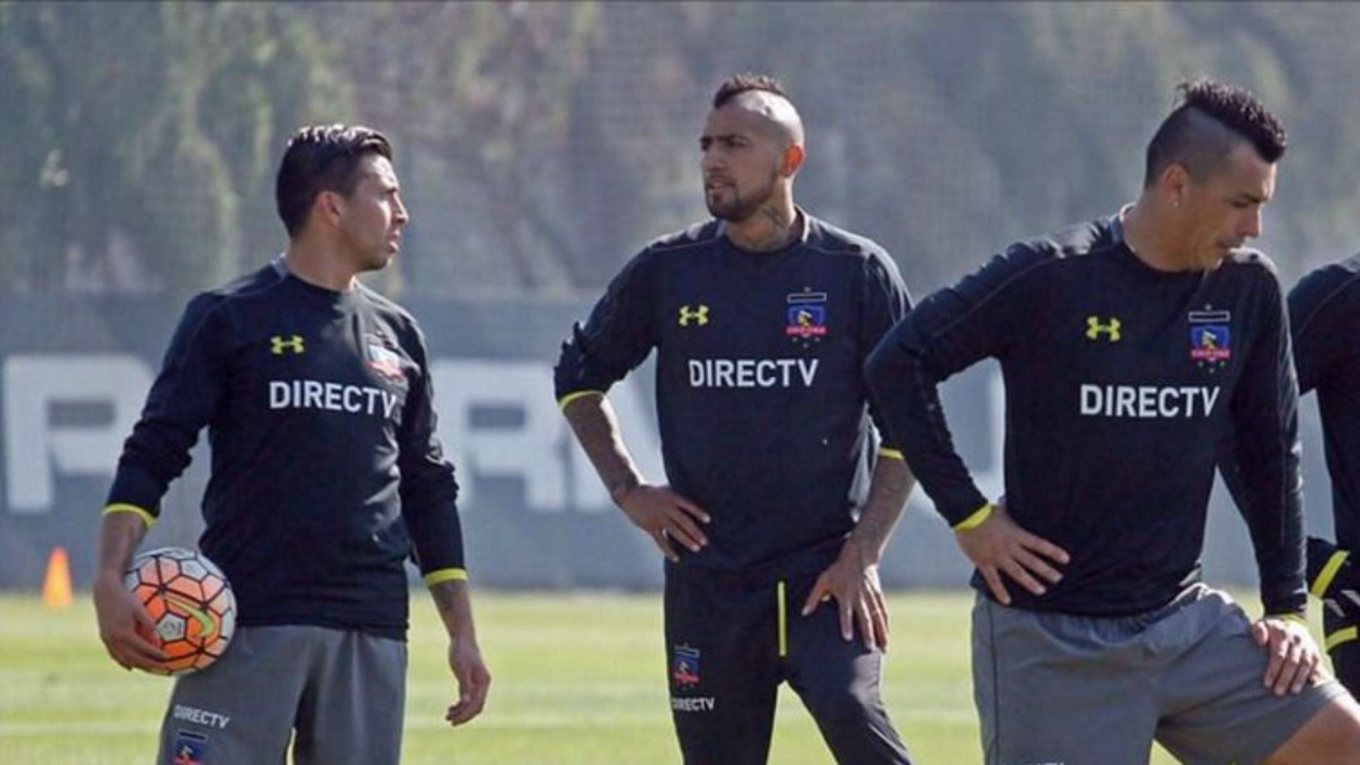 Arturo Vidal Esteban Paredes Gonzalo Fierro Colo Colo