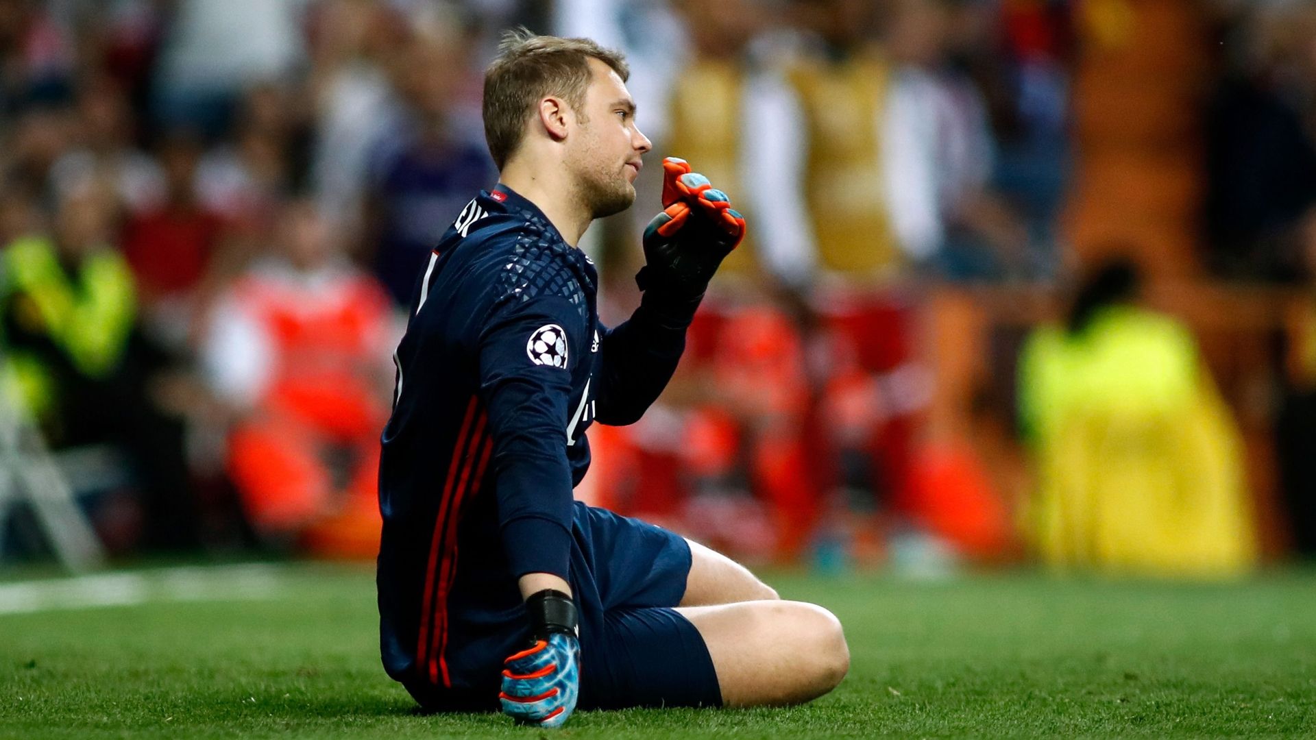 Manuel Neuer Bayern Munich Real 041817