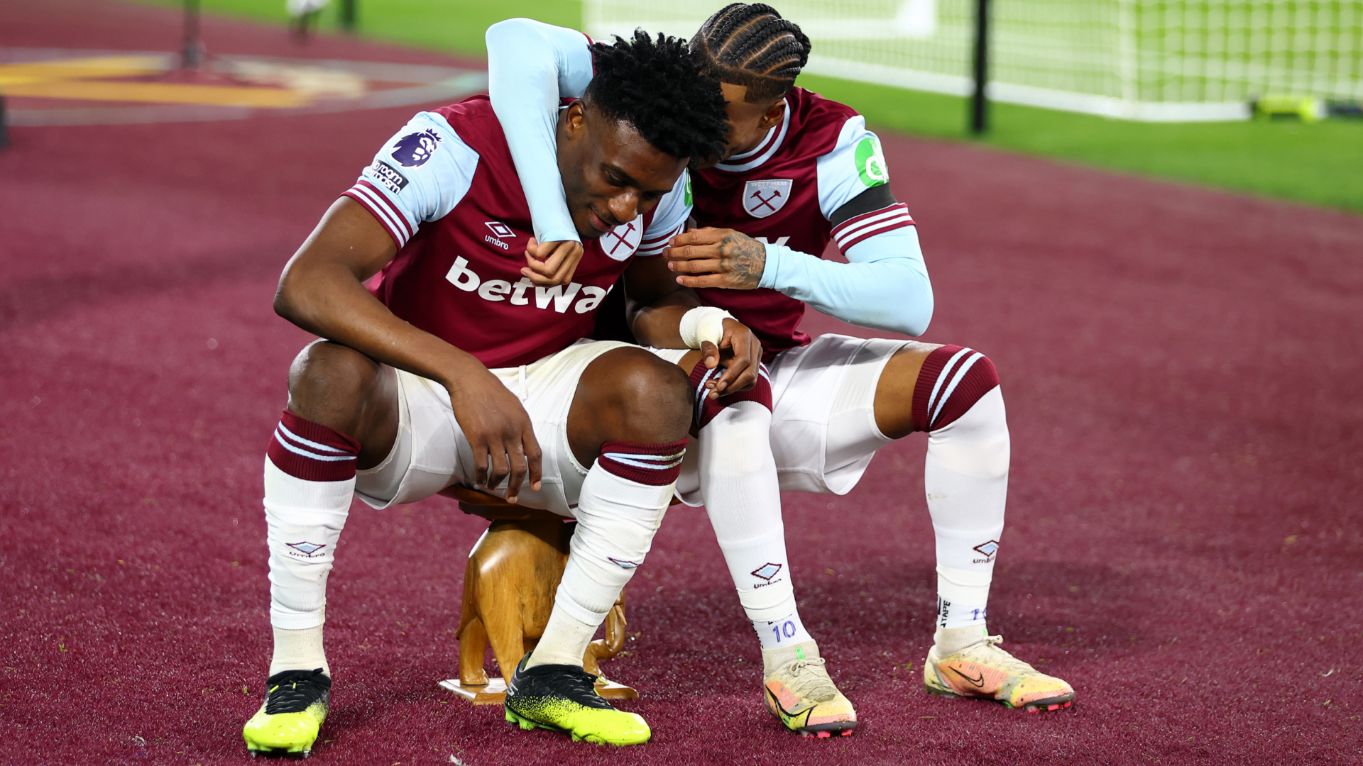 West Ham set rivalries aside with Mohammed Kudus as Tottenham winger has wooden elephant used for goal celebrations returned after derby win - Goal.com